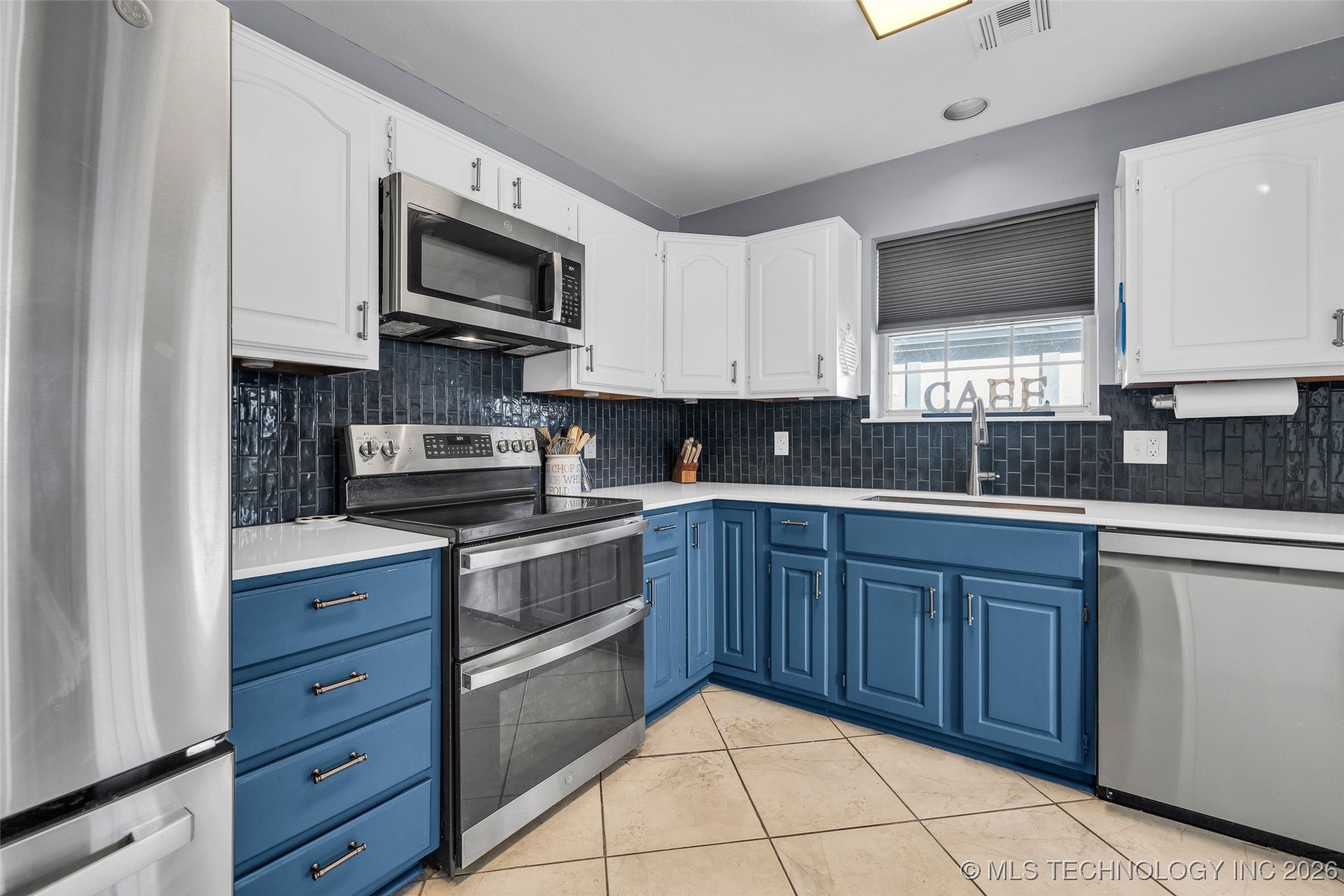 9017 E 63rd Street Property Photo 17