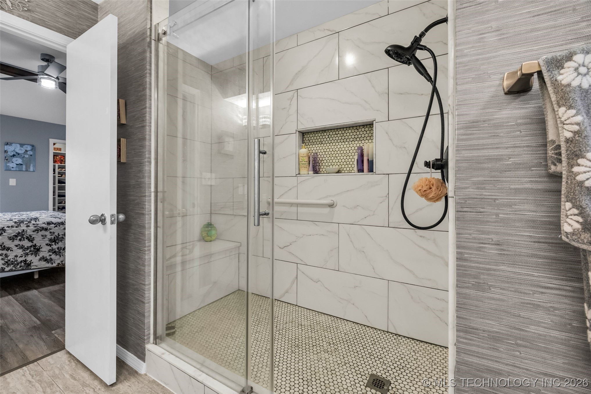 9017 E 63rd Street Property Photo 34