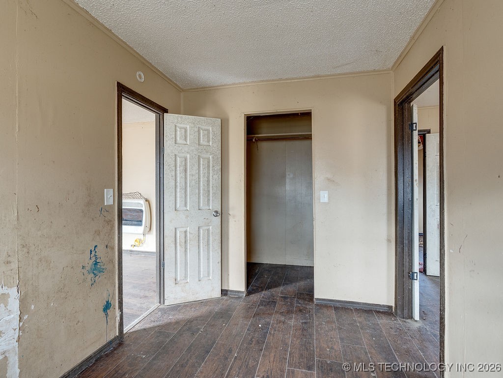 931 N Cherry Street Property Photo 9