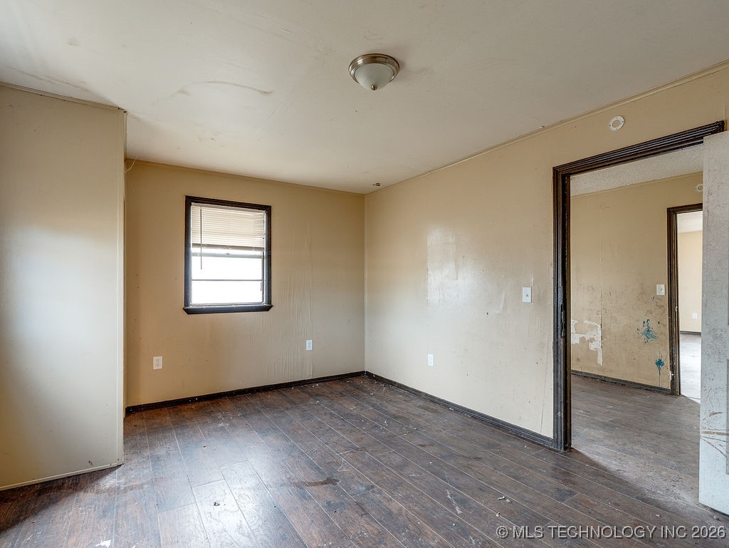 931 N Cherry Street Property Photo 10