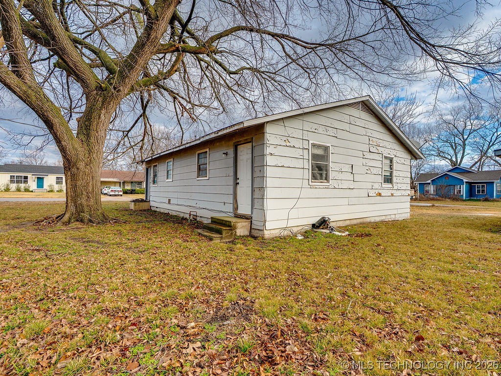 931 N Cherry Street Property Photo 11