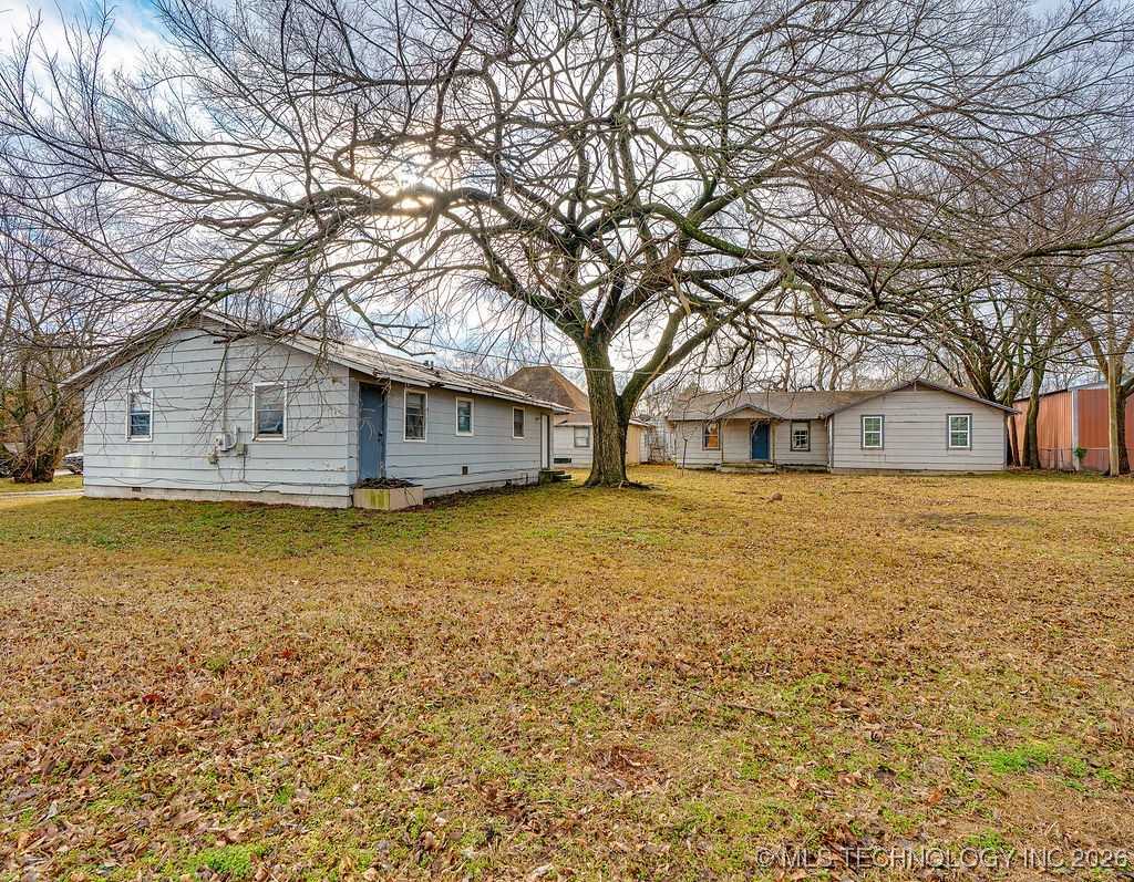 931 N Cherry Street Property Photo 12