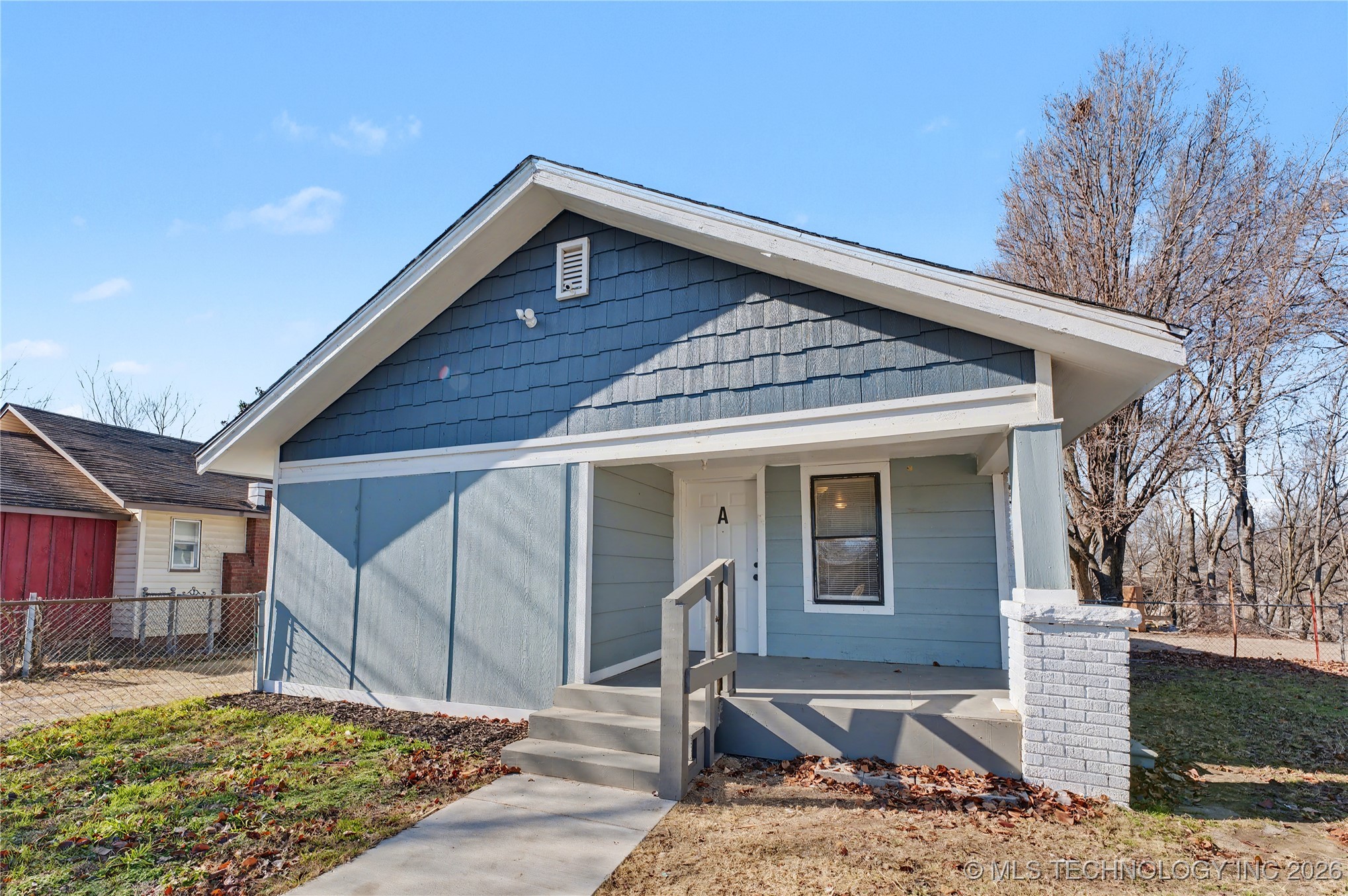 732 N Victor Avenue Property Photo 1