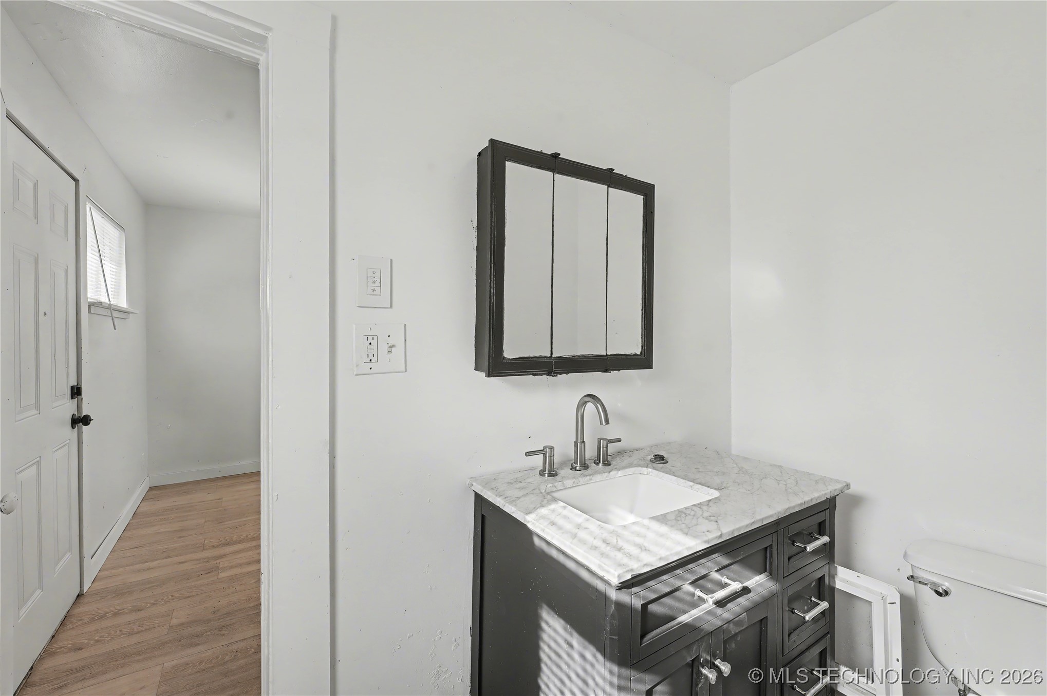 732 N Victor Avenue Property Photo 15