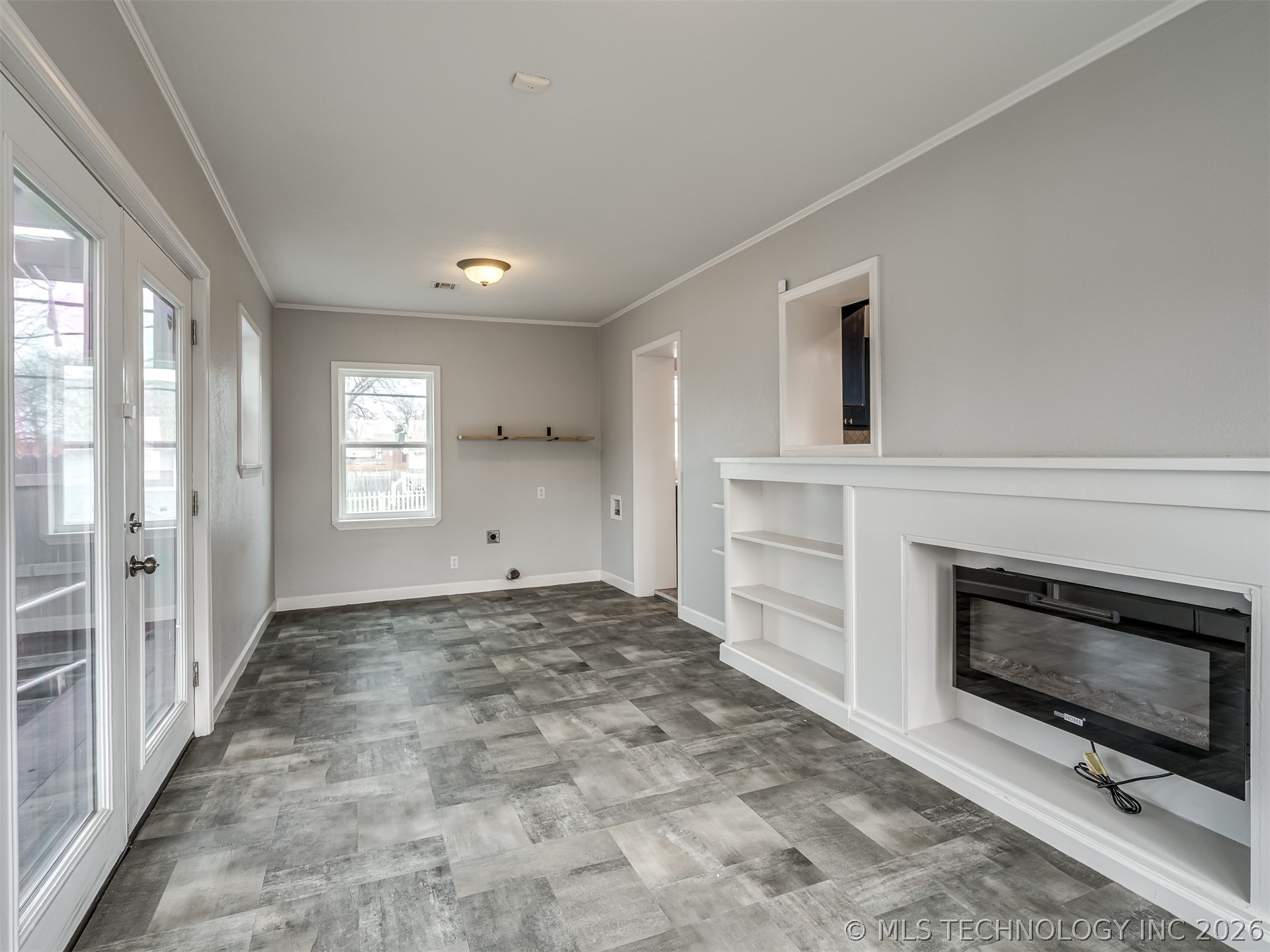 1204 S Columbia Avenue Property Photo 21