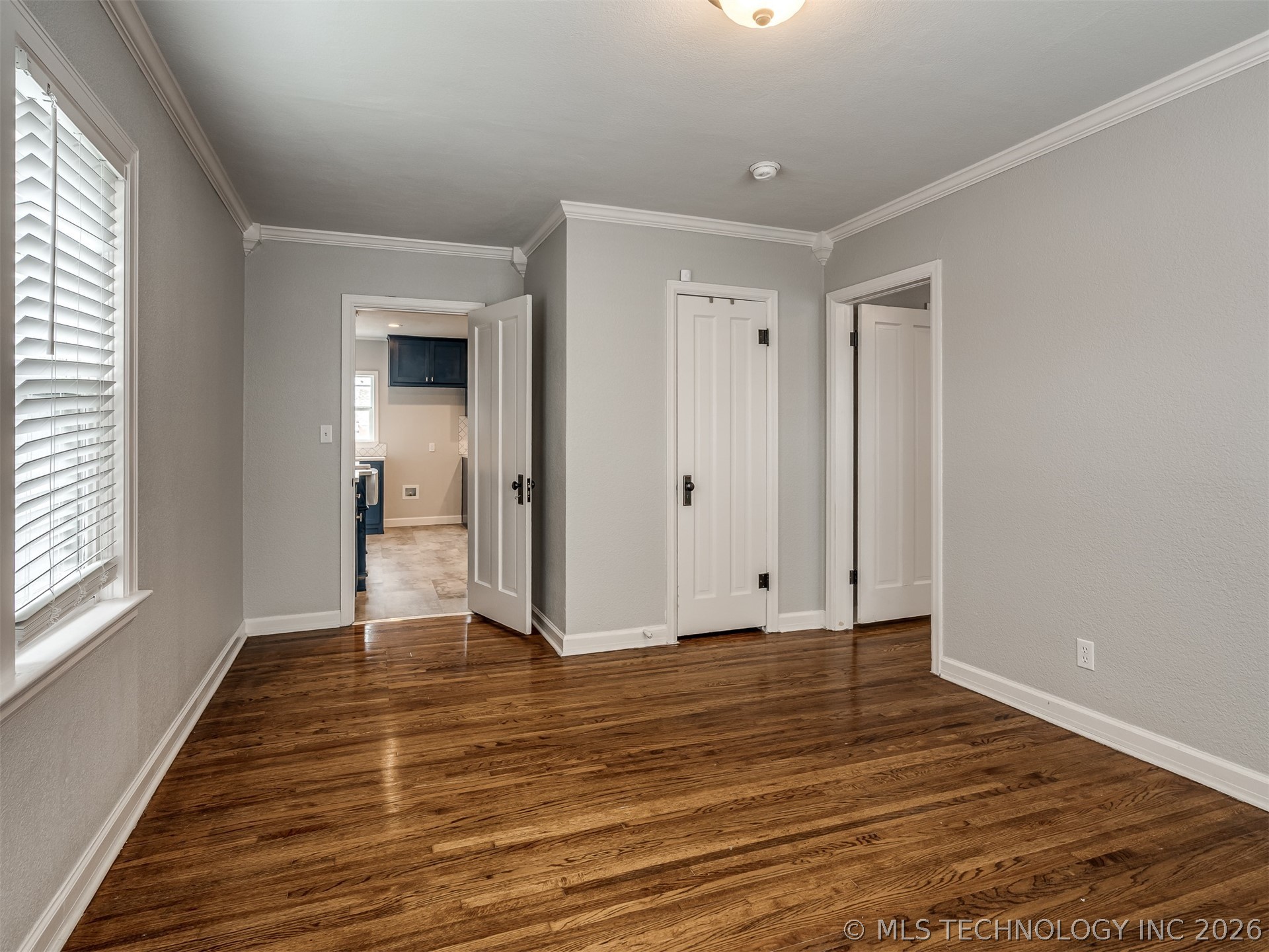 1204 S Columbia Avenue Property Photo 25