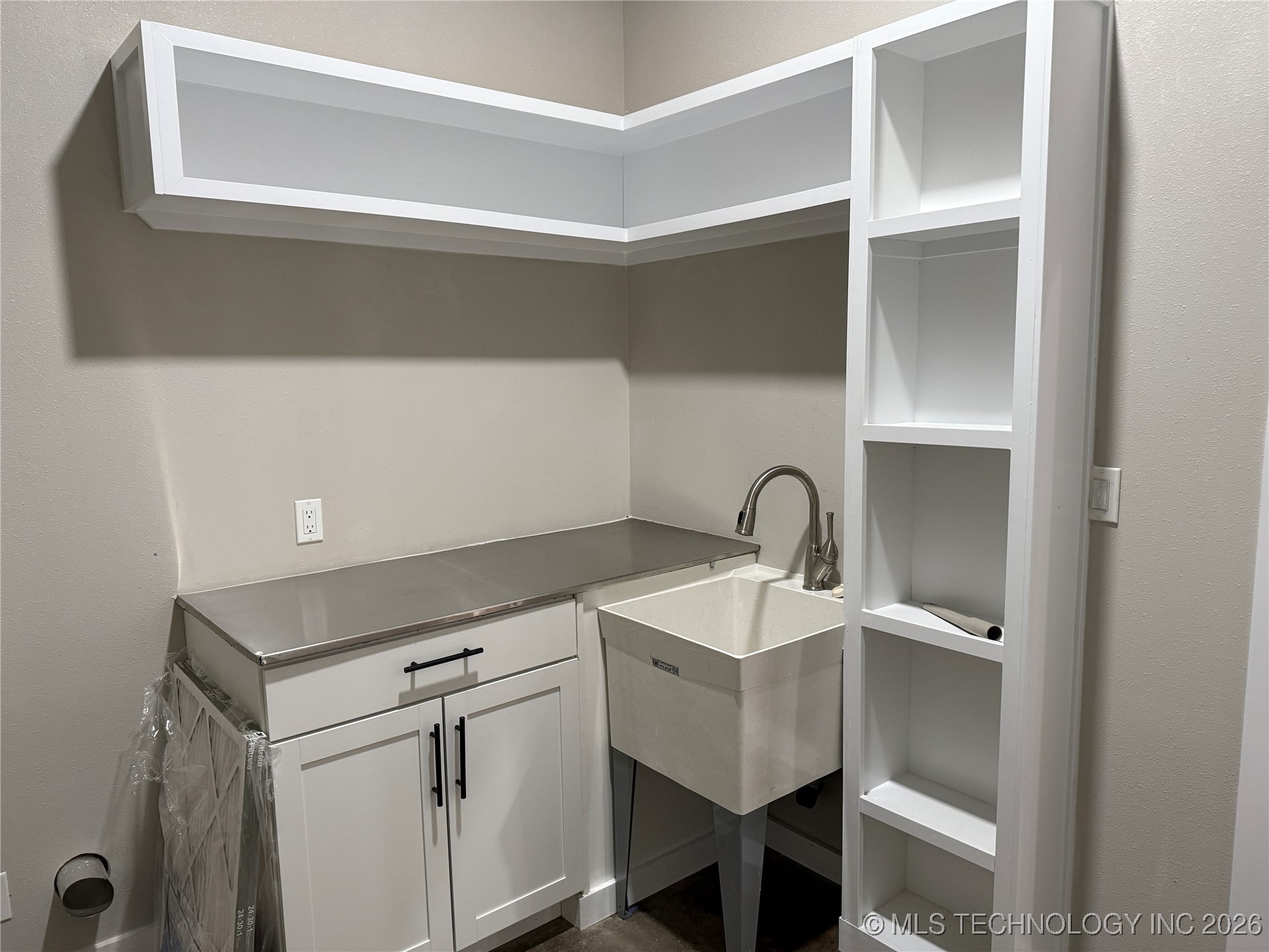 816 W Brewer Property Photo 90