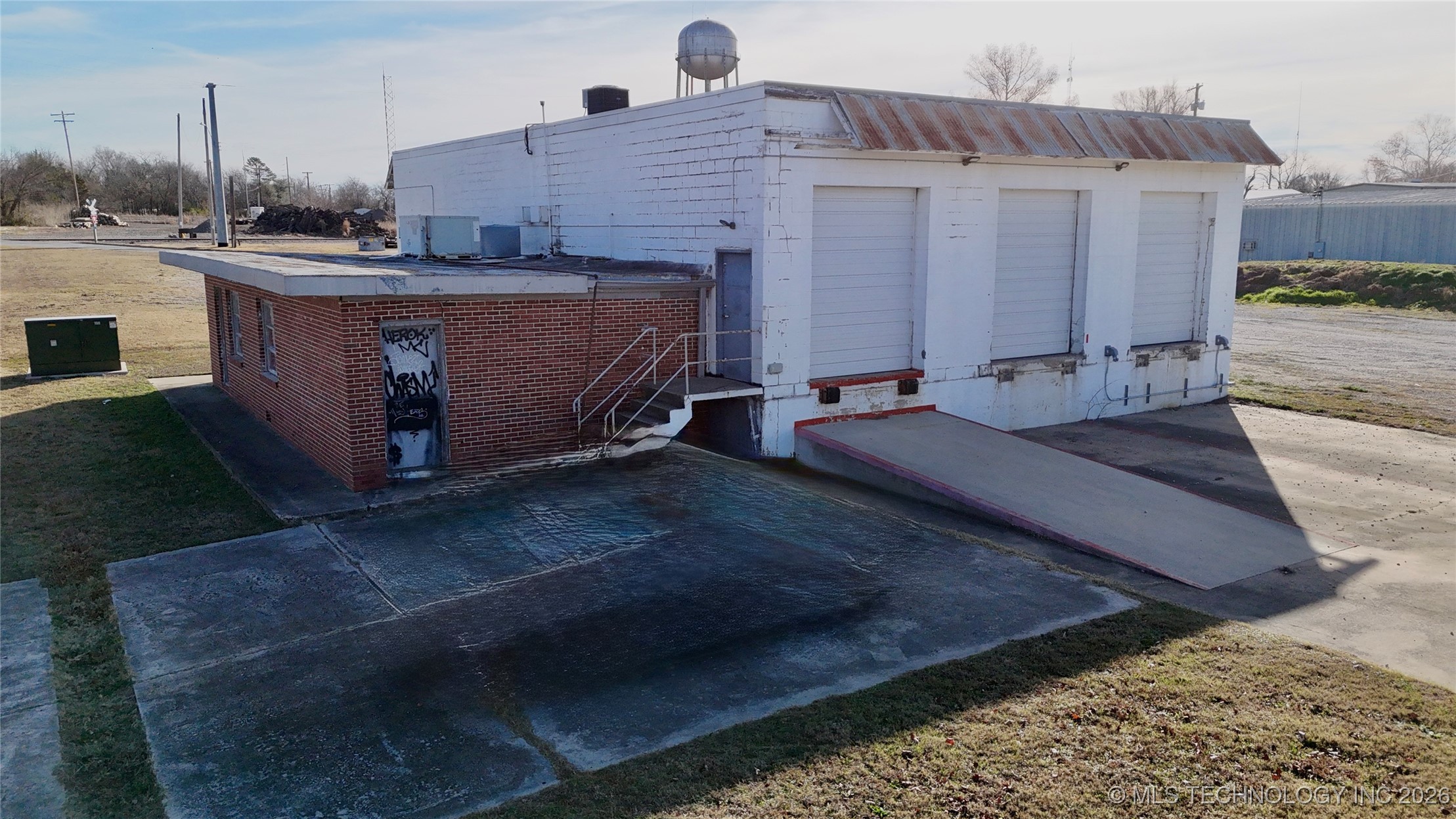 24 Moore Sw Property Photo 3