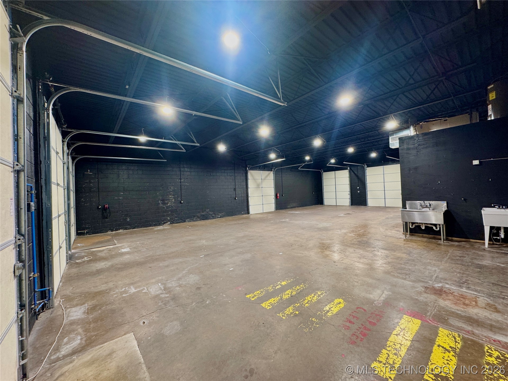 24 Moore Sw Property Photo 6