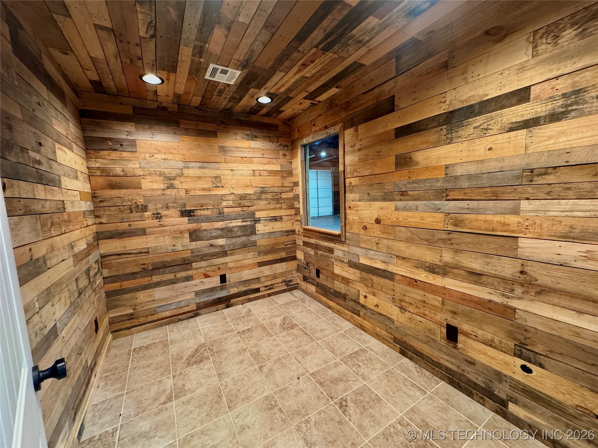 24 Moore Sw Property Photo 8