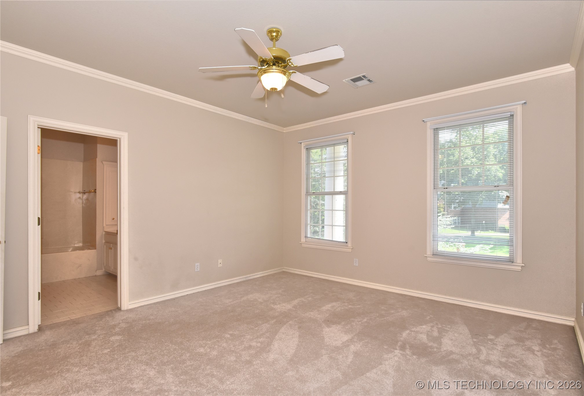 13706 S 18th Street Property Photo 8