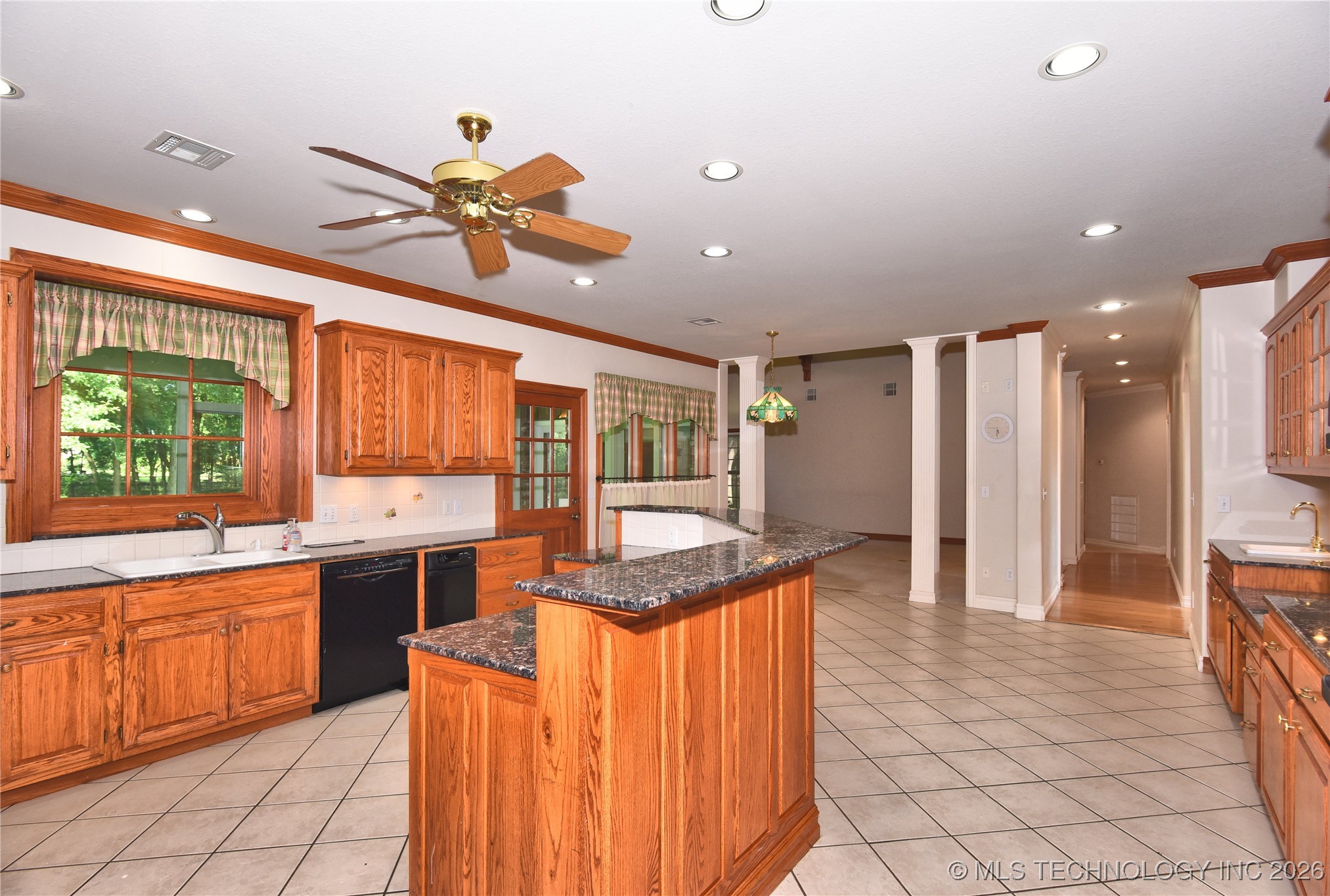 13706 S 18th Street Property Photo 37