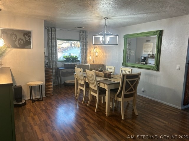 906 1st Street Property Photo 5