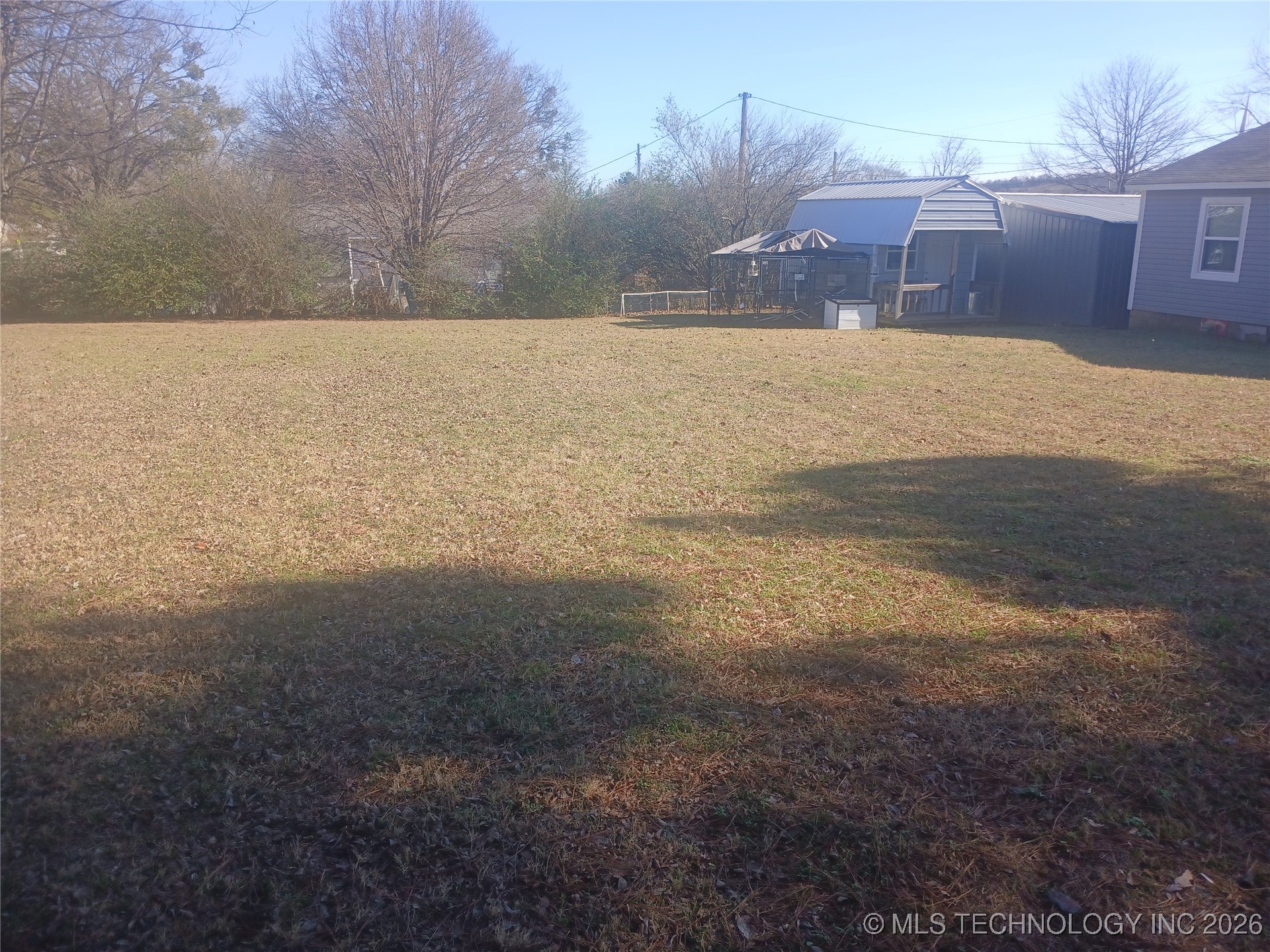 906 1st Street Property Photo 26