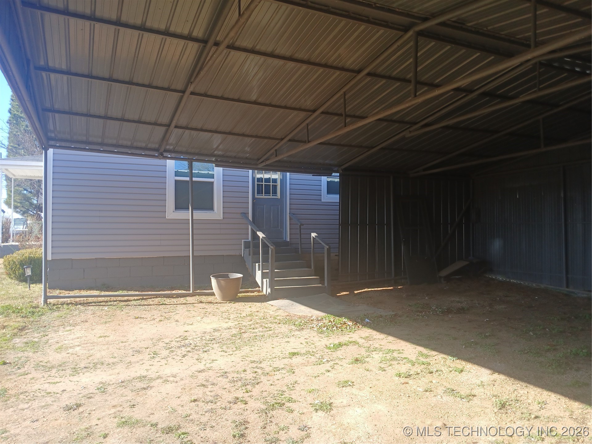 906 1st Street Property Photo 31