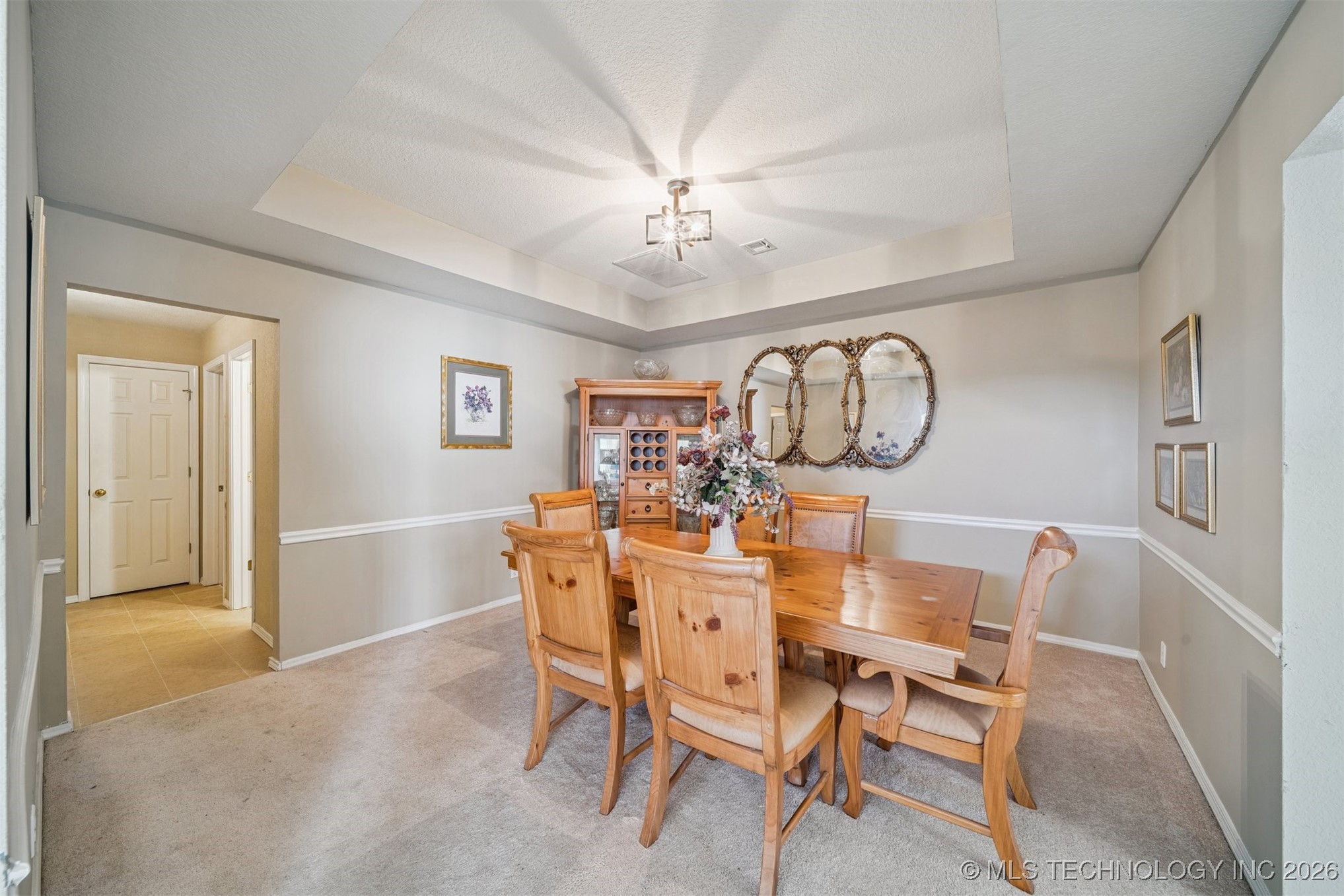 6607 Silver Oak Terrace W Property Photo 6