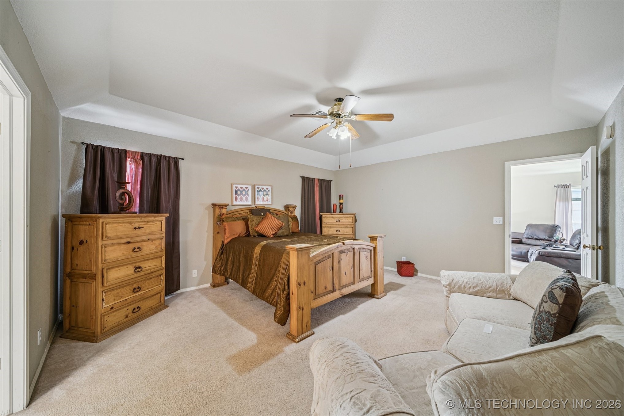 6607 Silver Oak Terrace W Property Photo 14