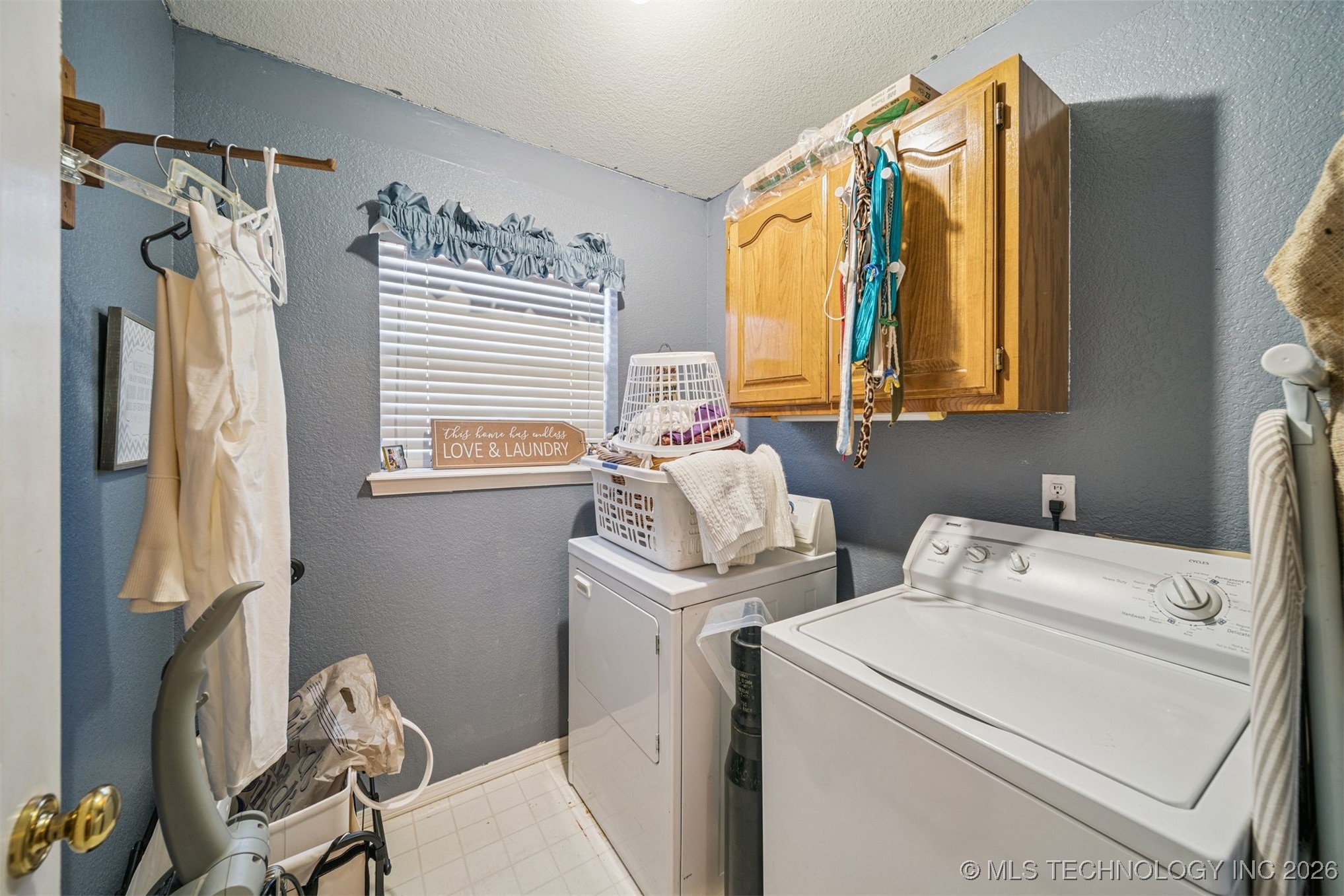 6607 Silver Oak Terrace W Property Photo 22