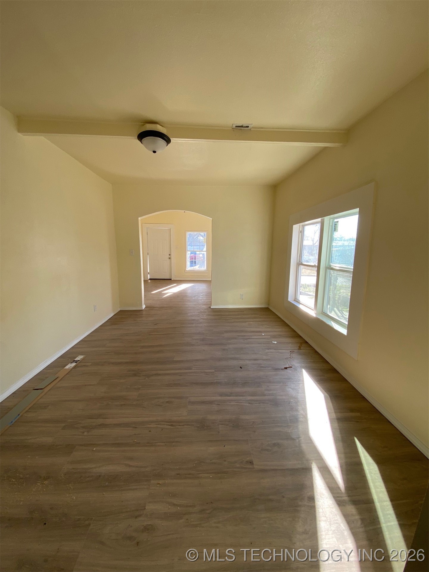 913 2nd Nw Property Photo 8