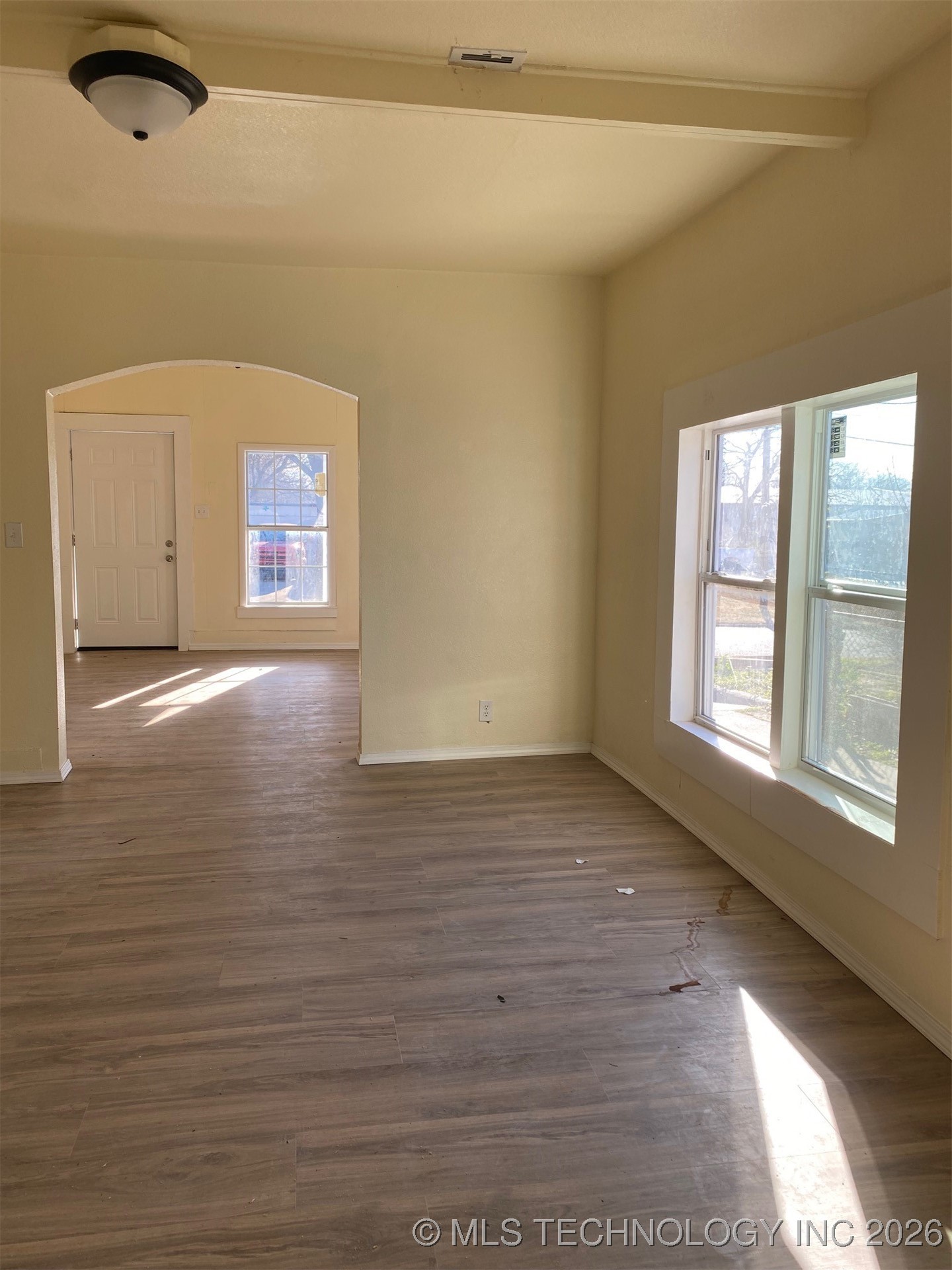 913 2nd Nw Property Photo 9