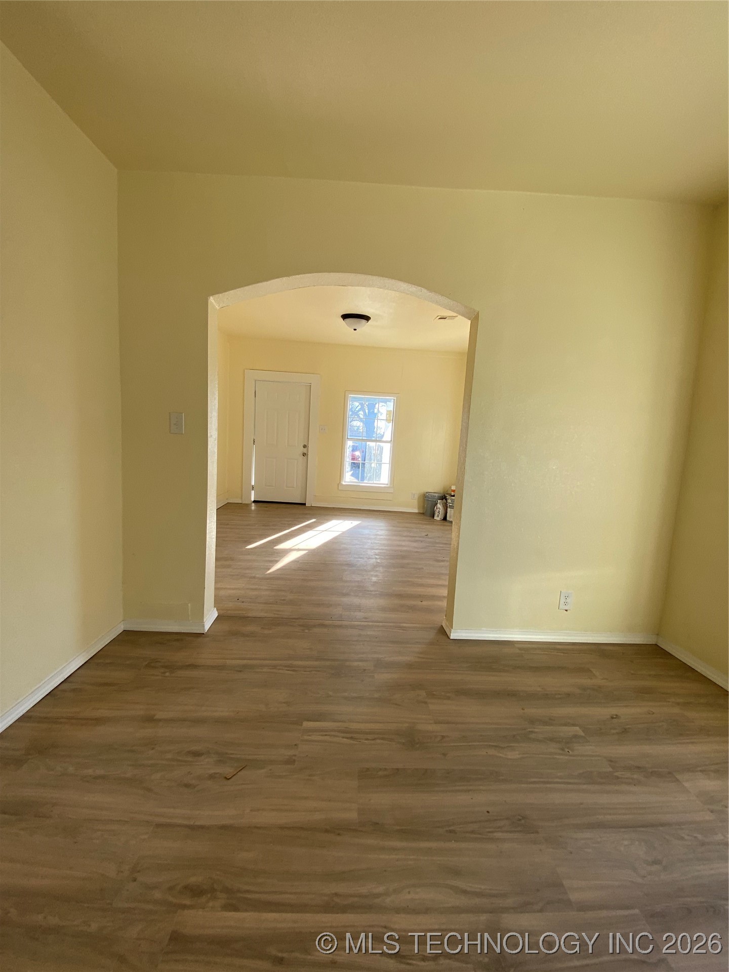 913 2nd Nw Property Photo 17