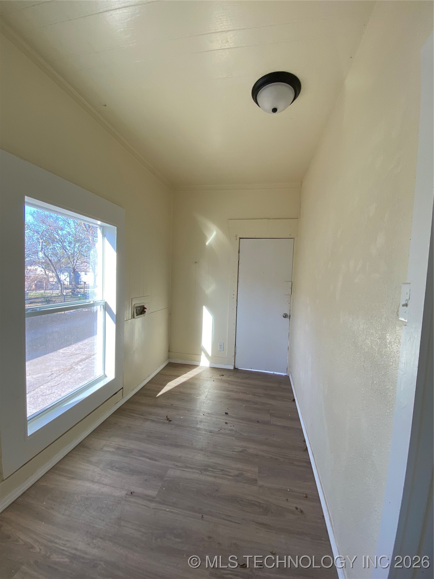 913 2nd Nw Property Photo 19