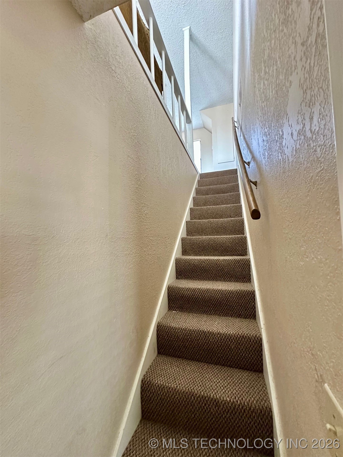 12158 Landing Drive Property Photo 16