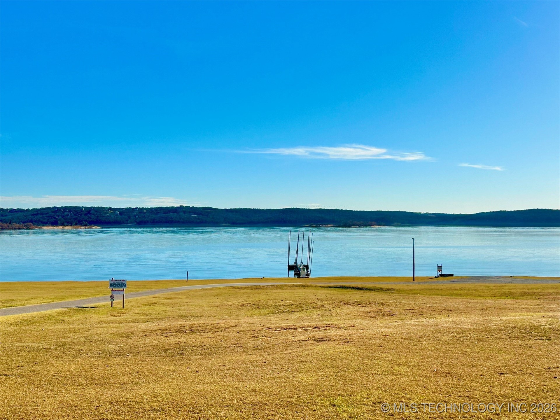 12158 Landing Drive Property Photo 25