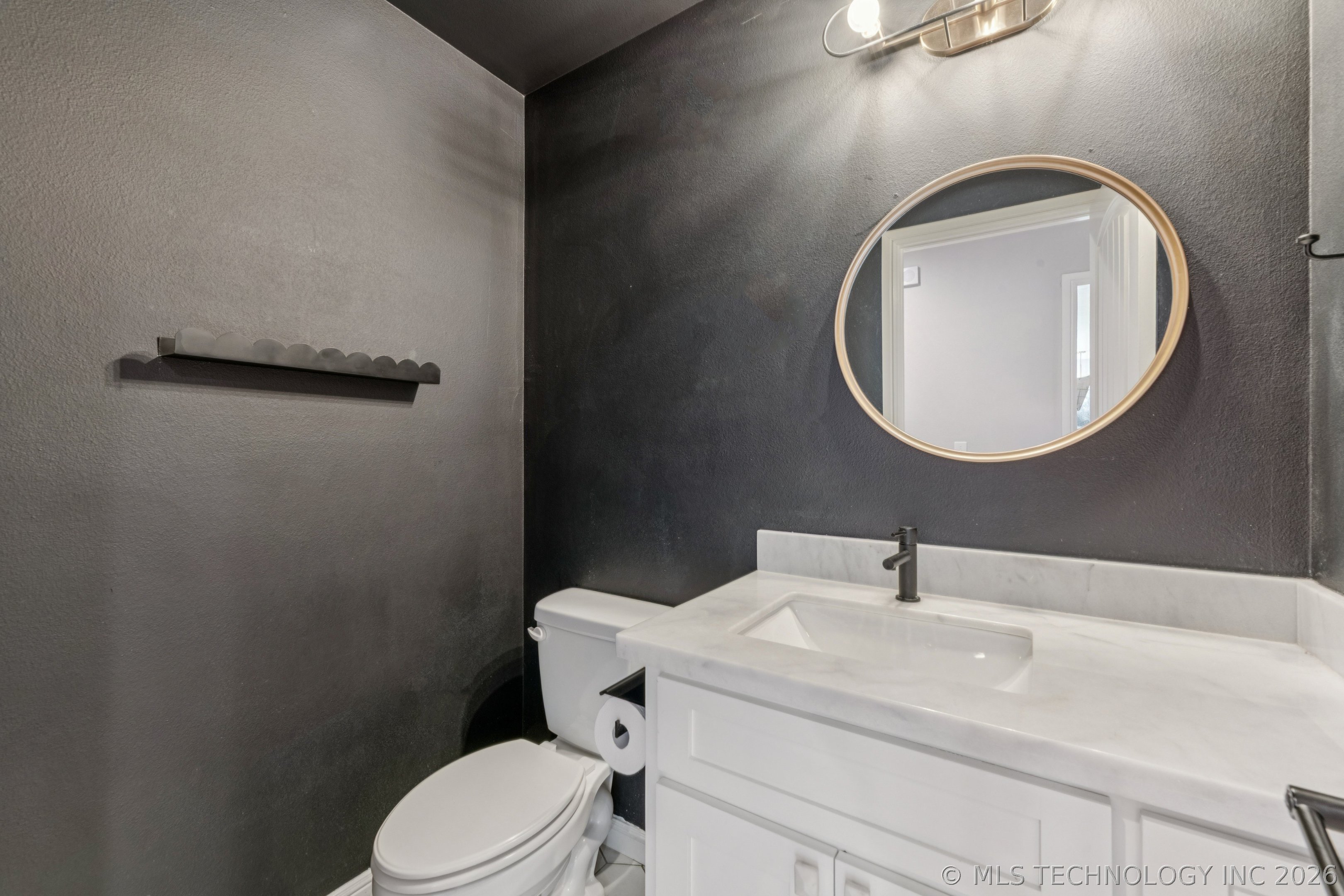 10556 Cross Oaks Drive Property Photo 26