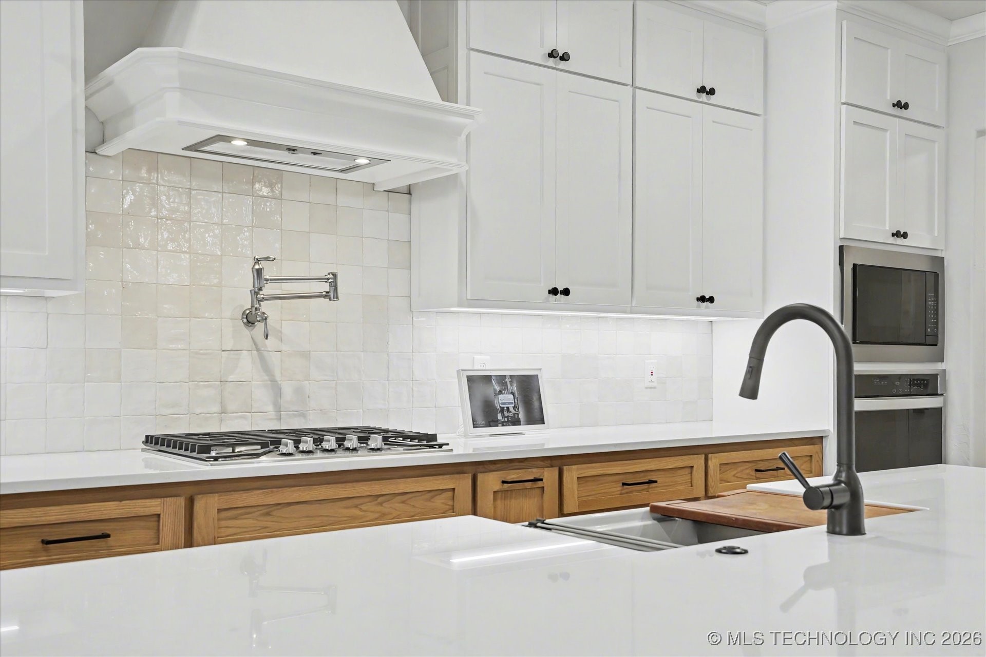 7716 N 150th East Court Property Photo 9