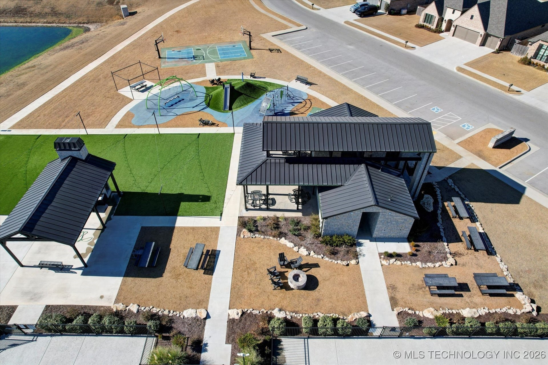 7716 N 150th East Court Property Photo 39