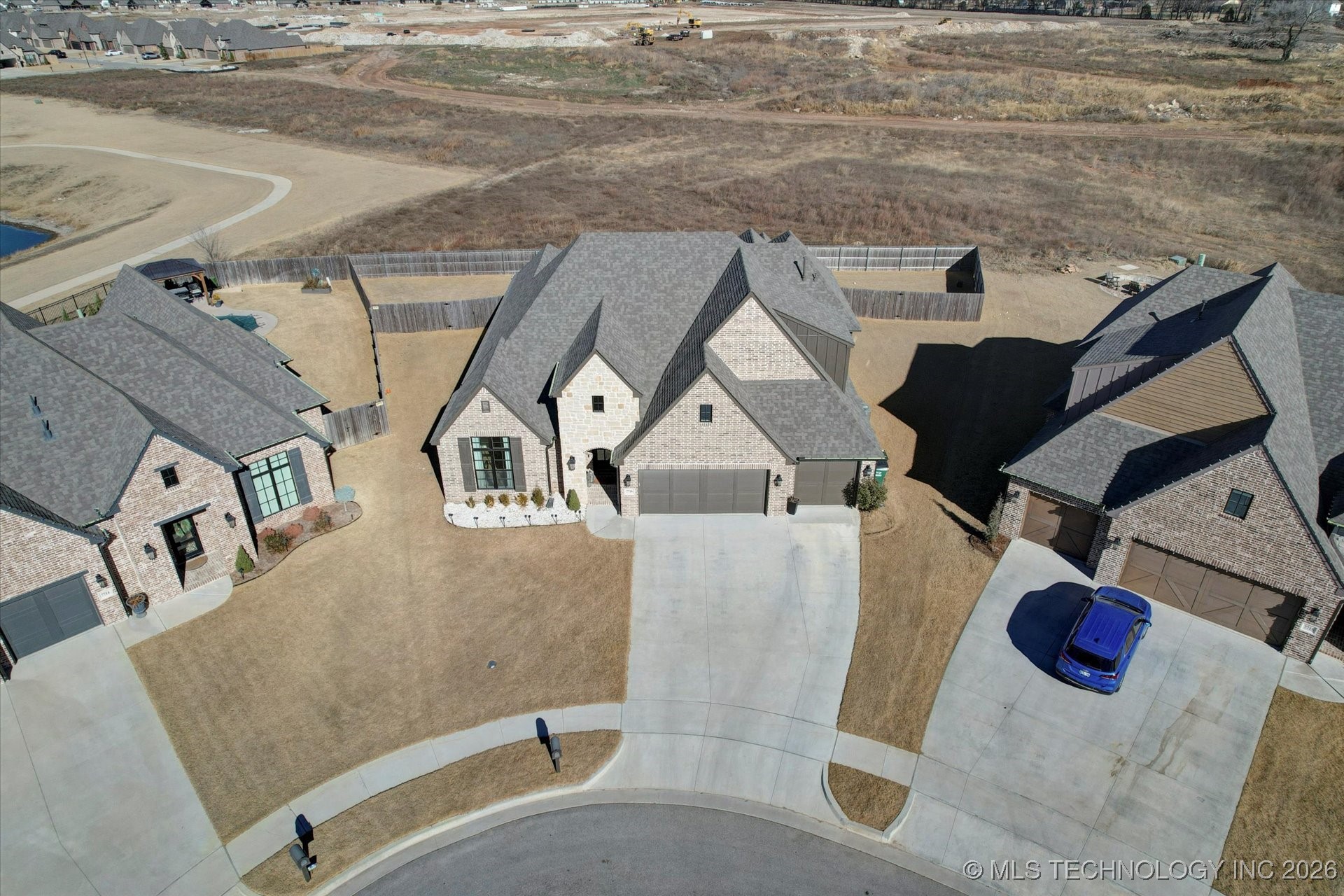 7716 N 150th East Court Property Photo 46