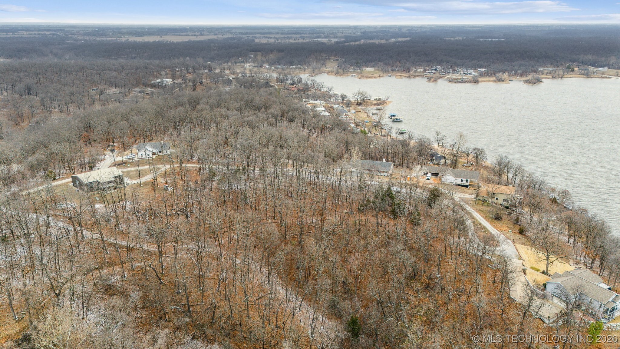 Eagle Crest Drive Property Photo 7