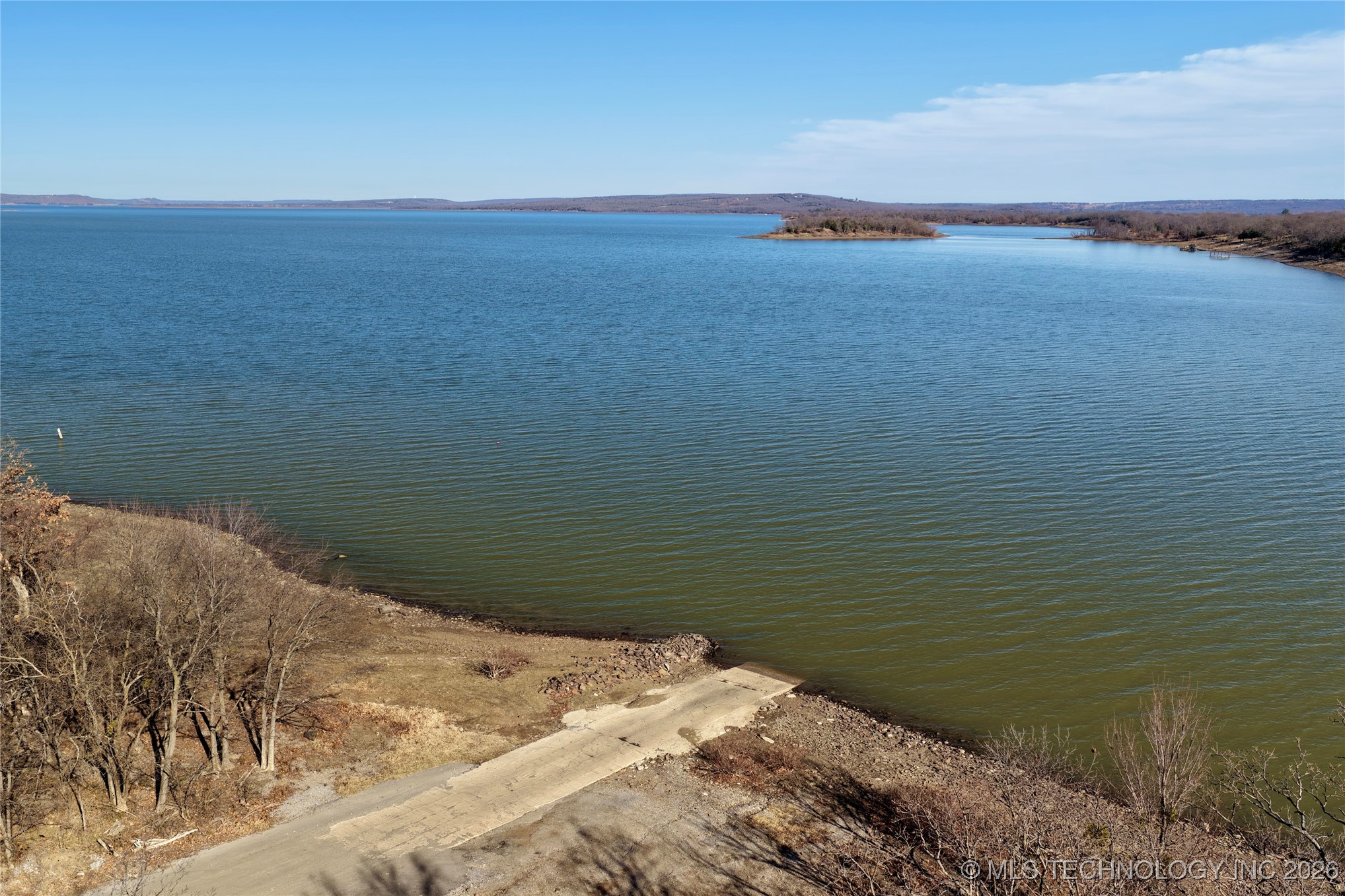 36 Hilltop Property Photo 5