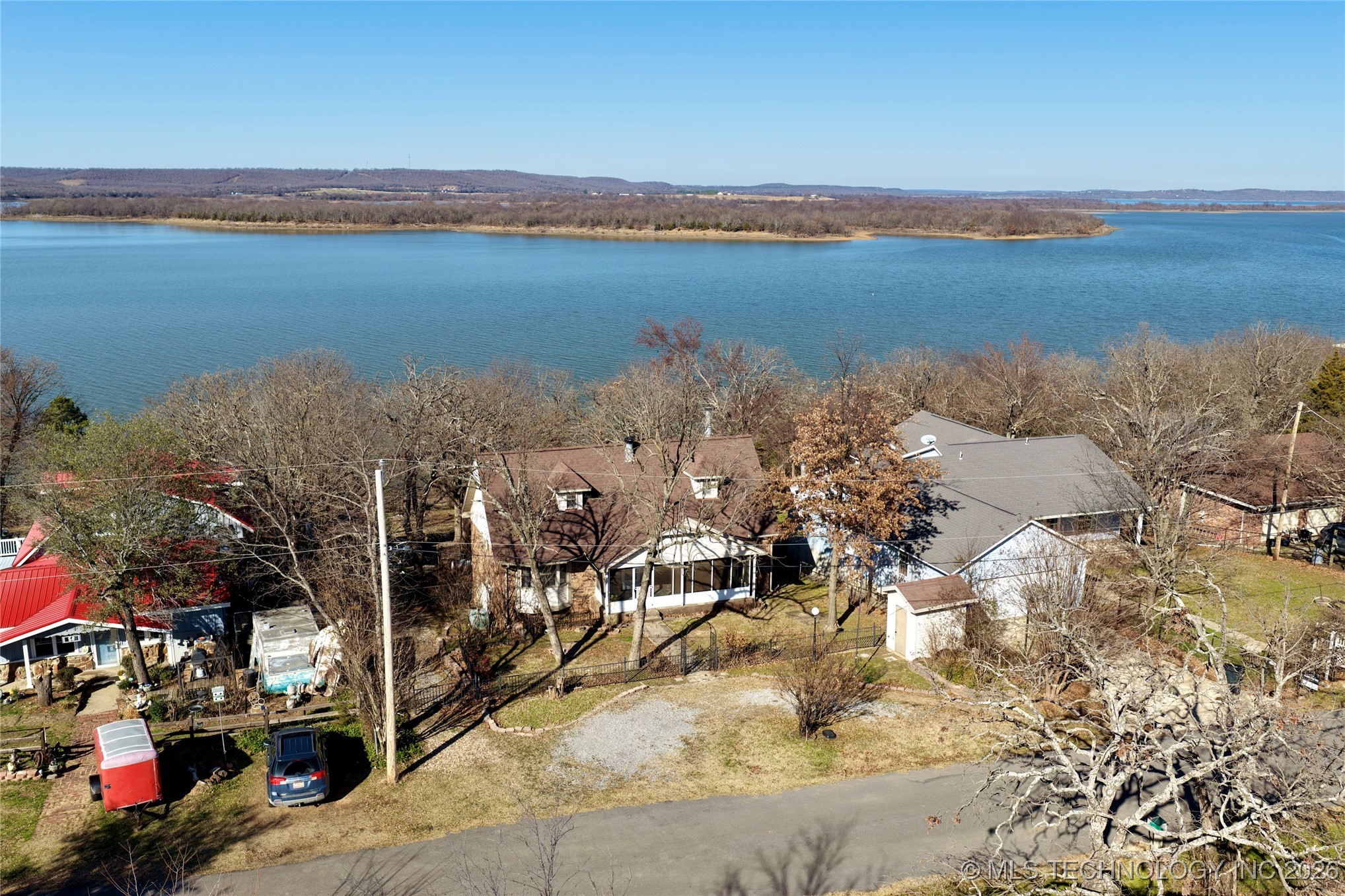 36 Hilltop Property Photo 12