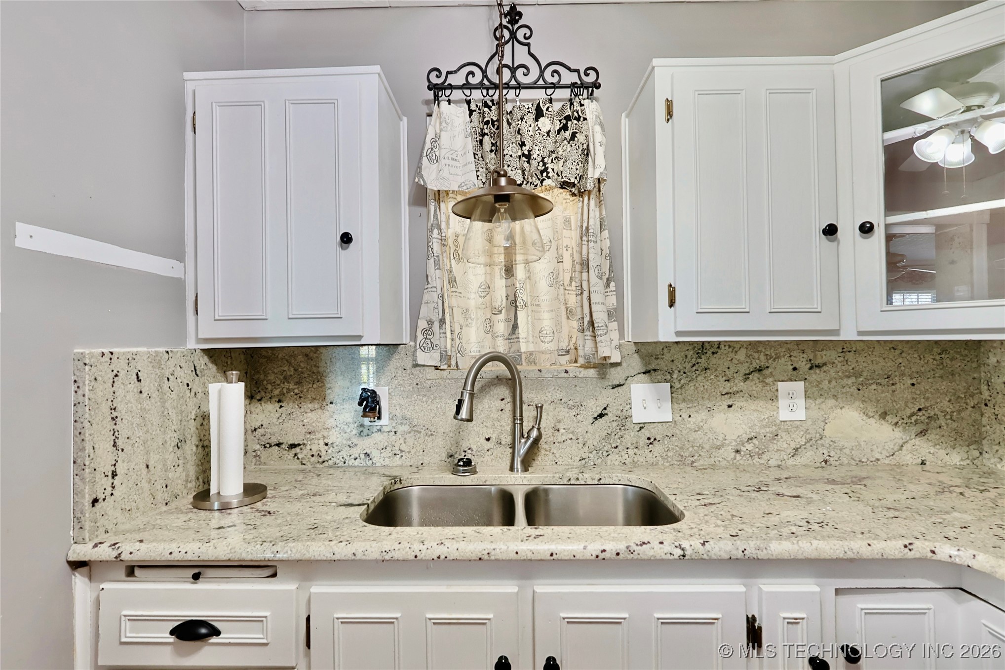 36 Hilltop Property Photo 40