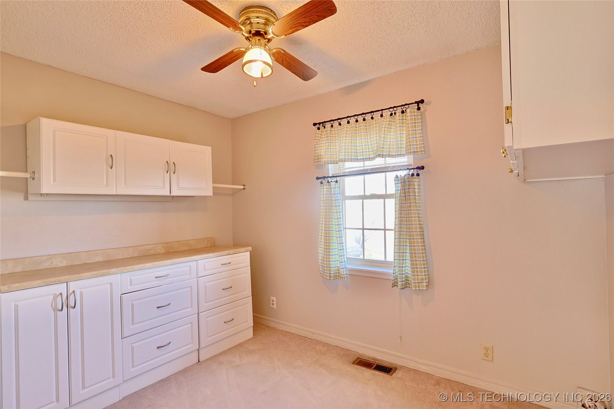 36 Hilltop Property Photo 42