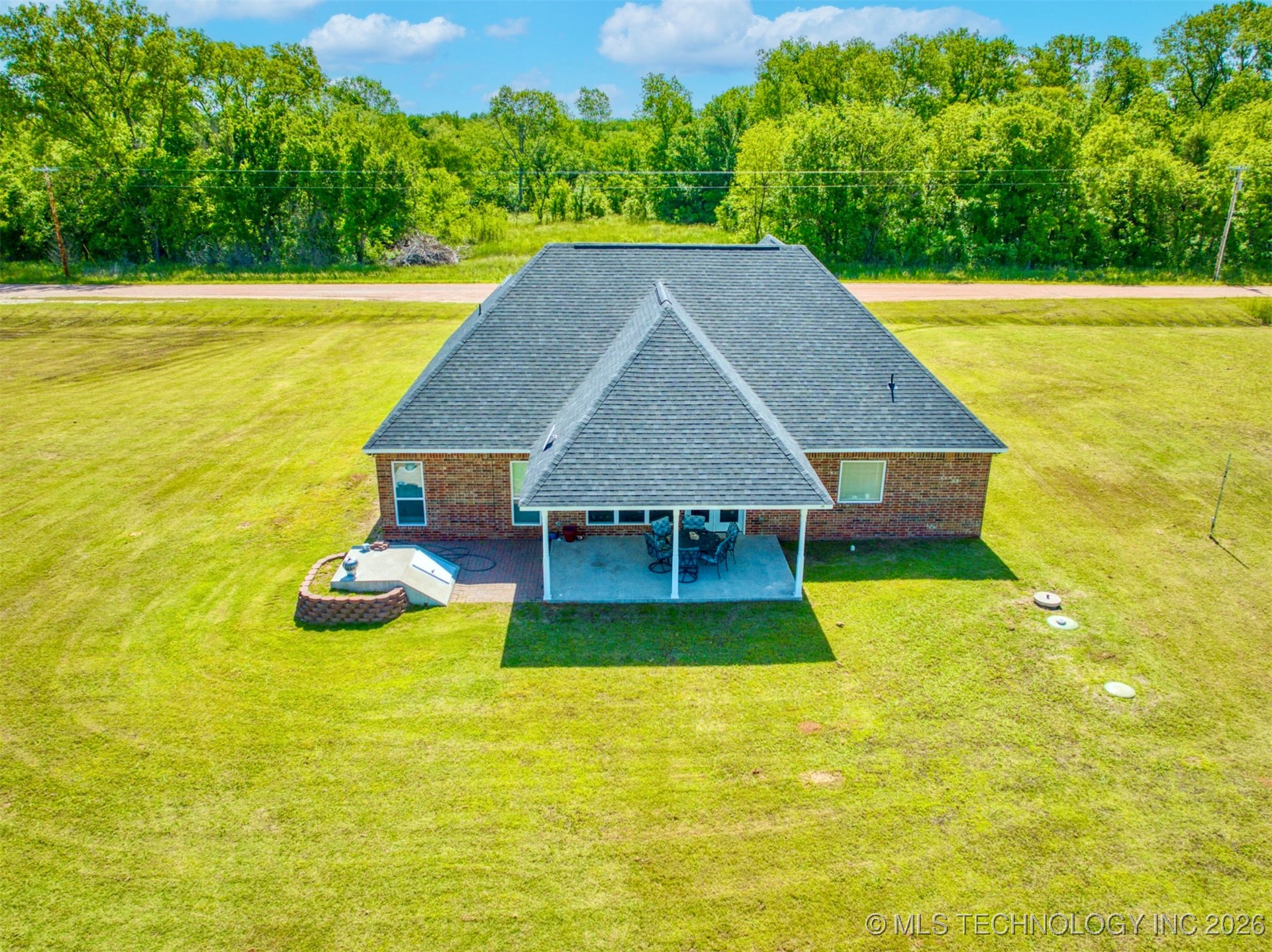 119 Golf Club Drive Property Photo 6