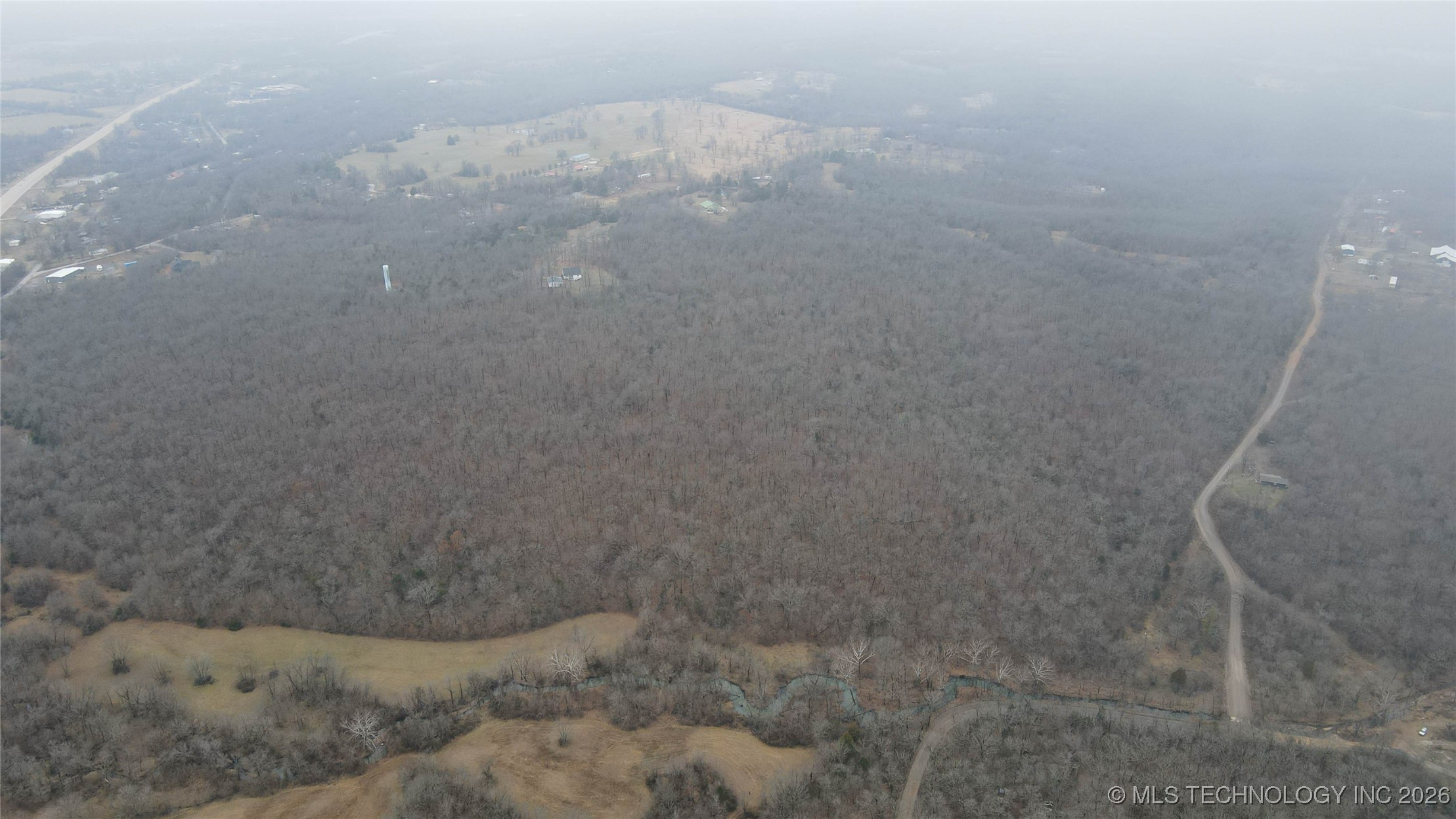 W 810 Road Property Photo 15