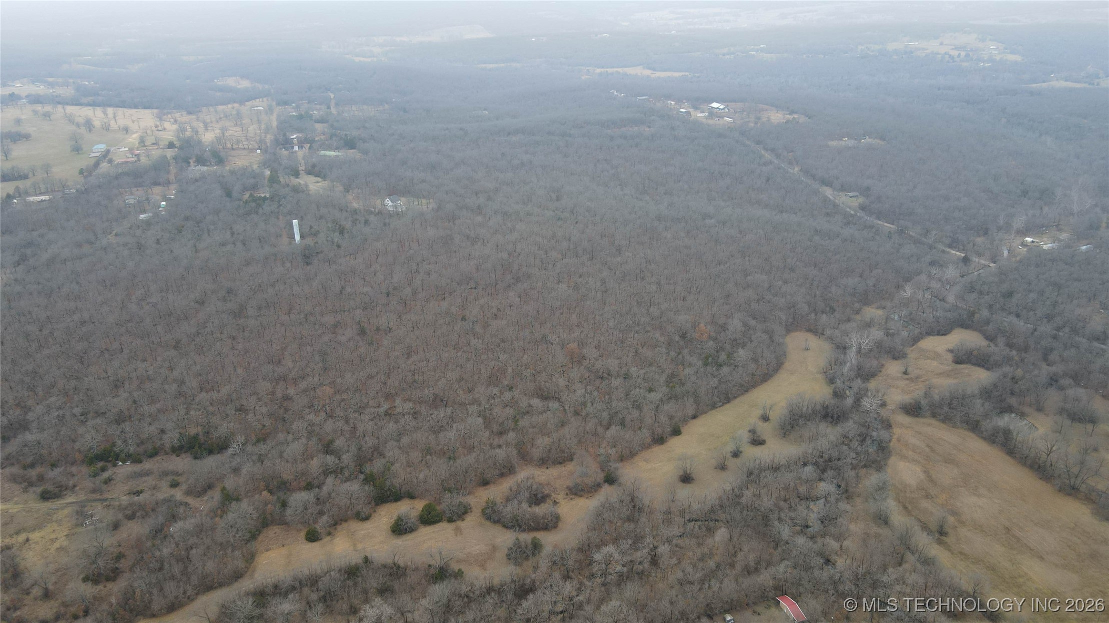 W 810 Road Property Photo 16