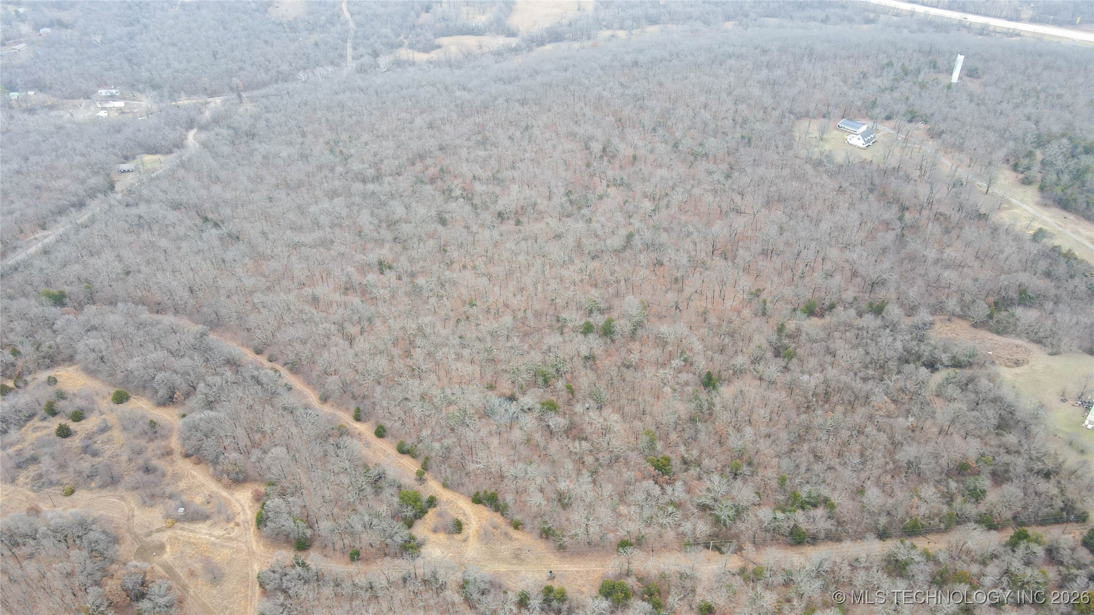 W 810 Road Property Photo 20