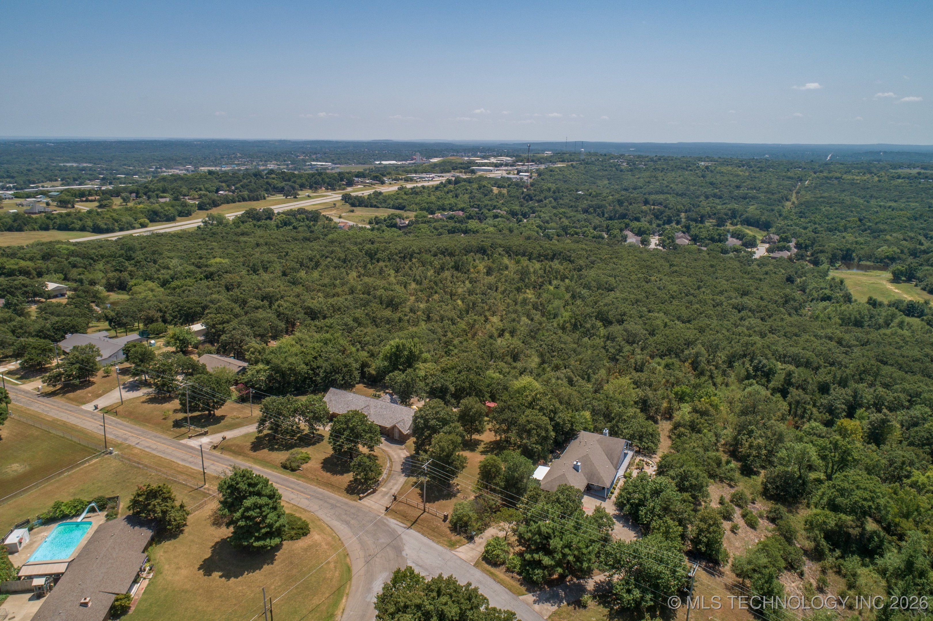 9200 S Hwy 97 Property Photo 8