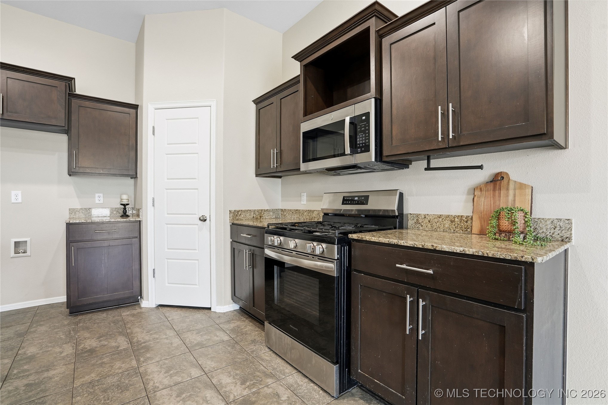 2123 E 132nd Place S Property Photo 13