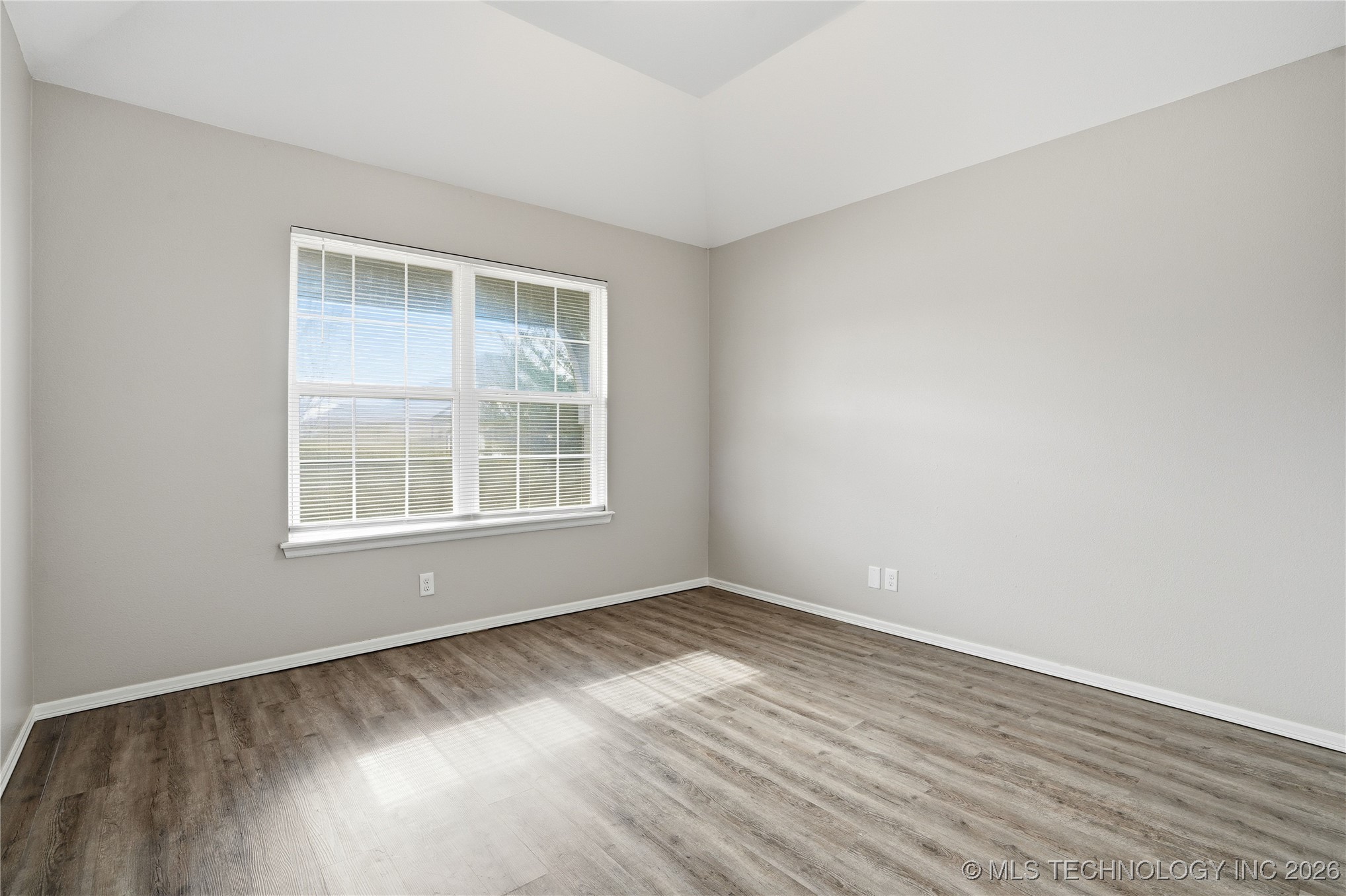 2123 E 132nd Place S Property Photo 32