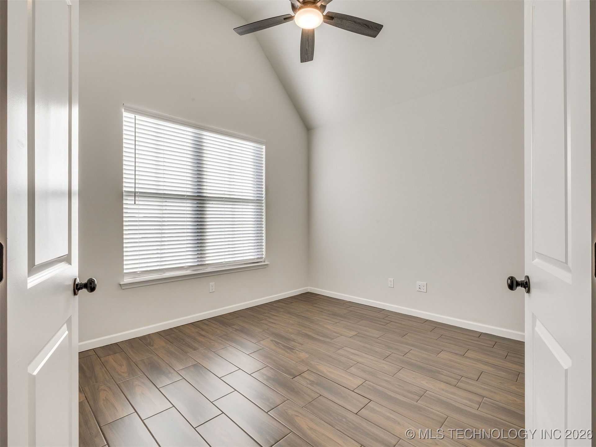 703 E 126th Street S Property Photo 7