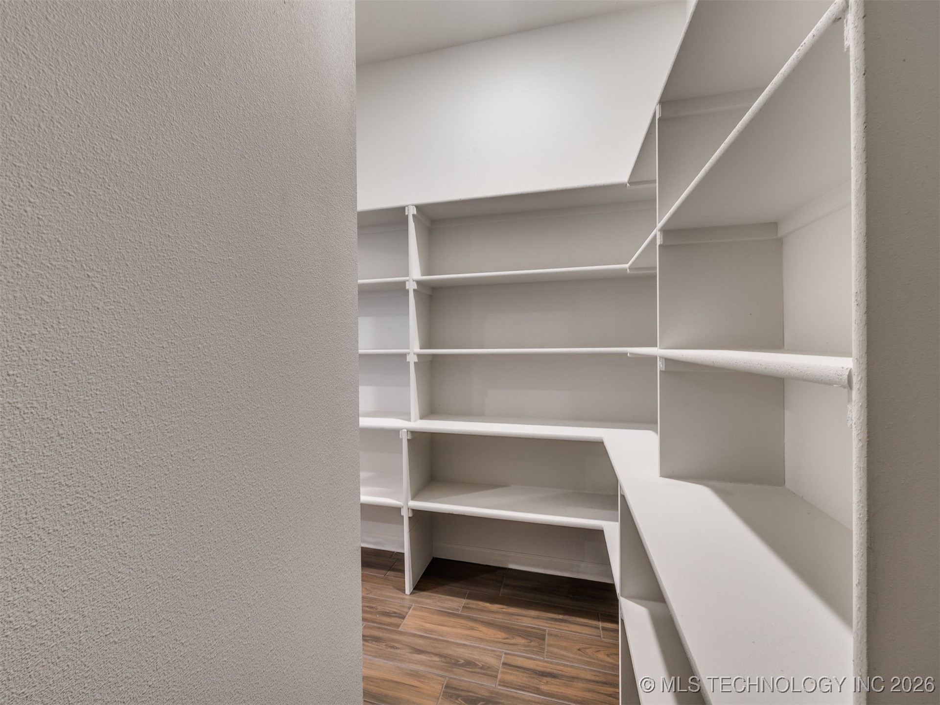 703 E 126th Street S Property Photo 18