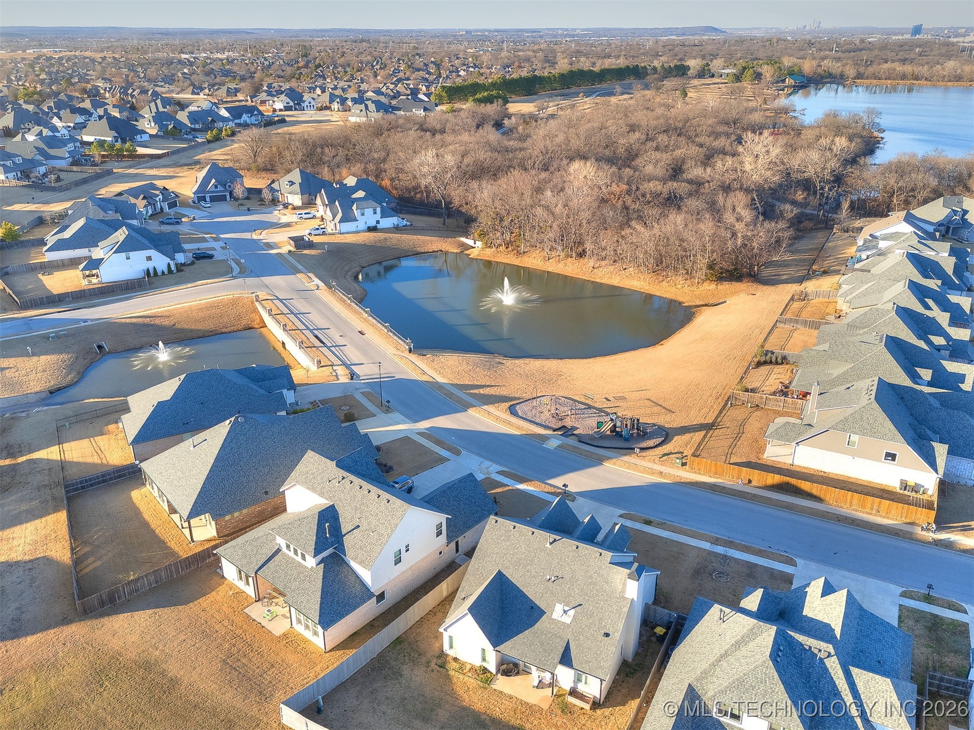 703 E 126th Street S Property Photo 34