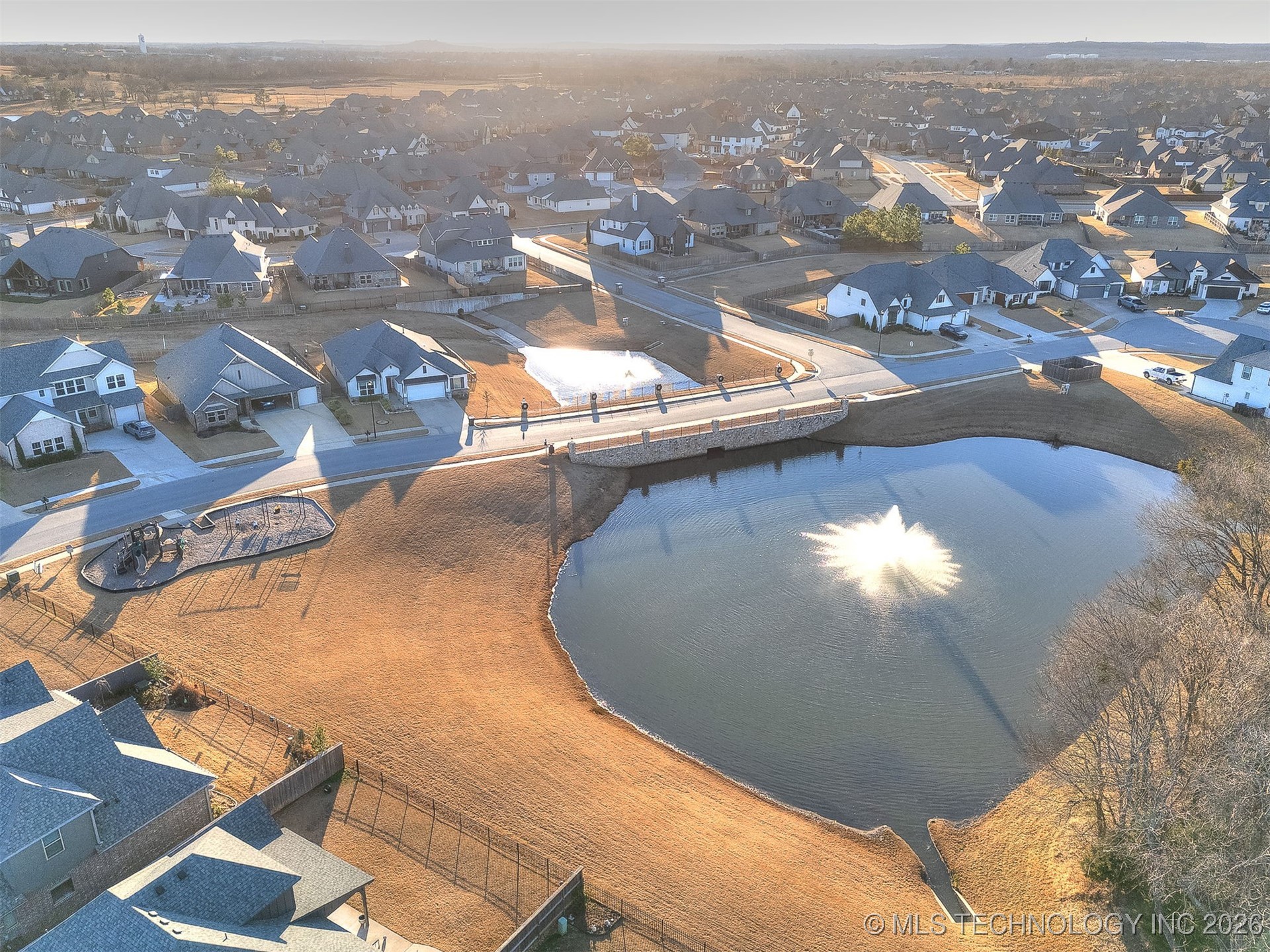 703 E 126th Street S Property Photo 35