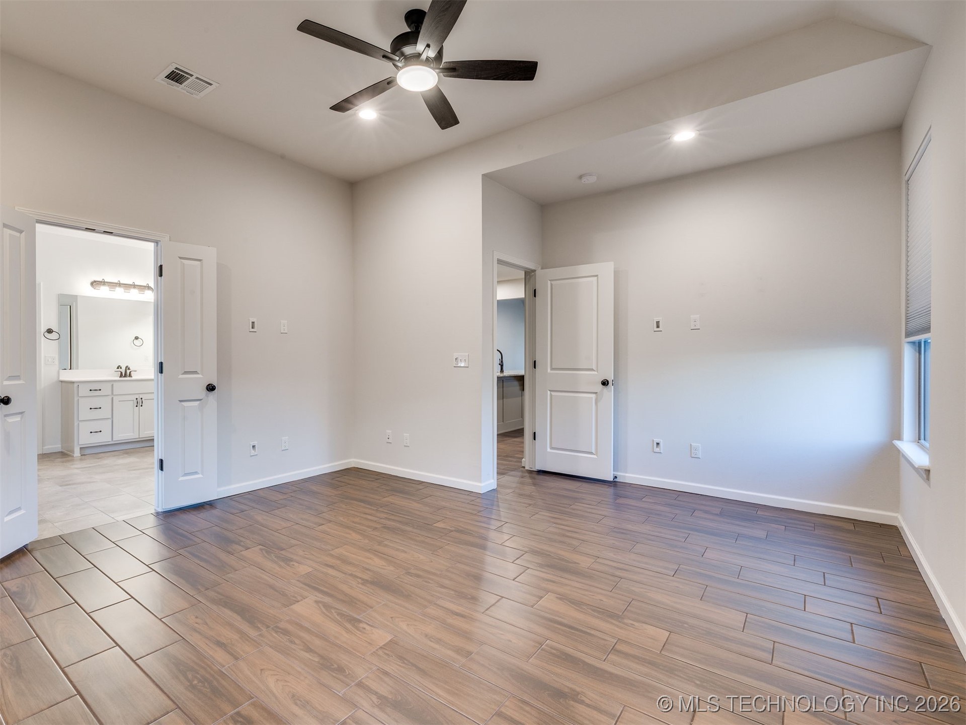 703 E 126th Street S Property Photo 42