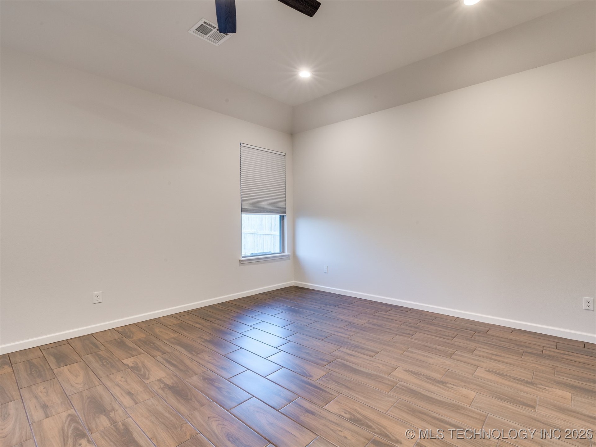 703 E 126th Street S Property Photo 44